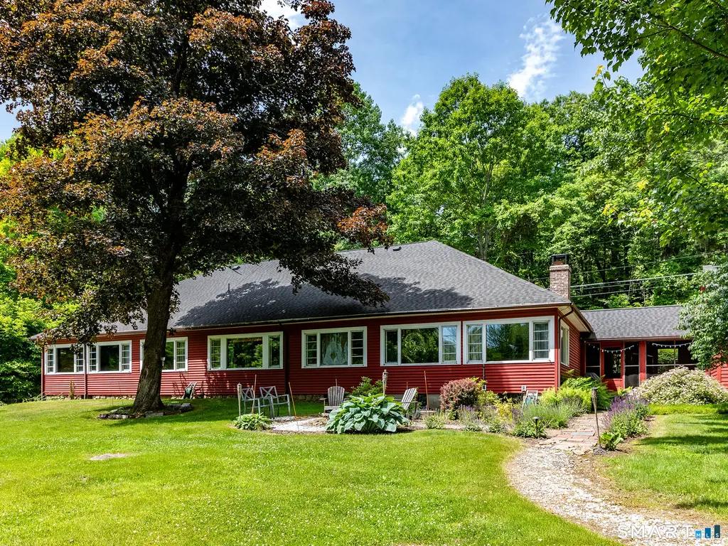 12 Old Forge Hollow Road, Litchfield
