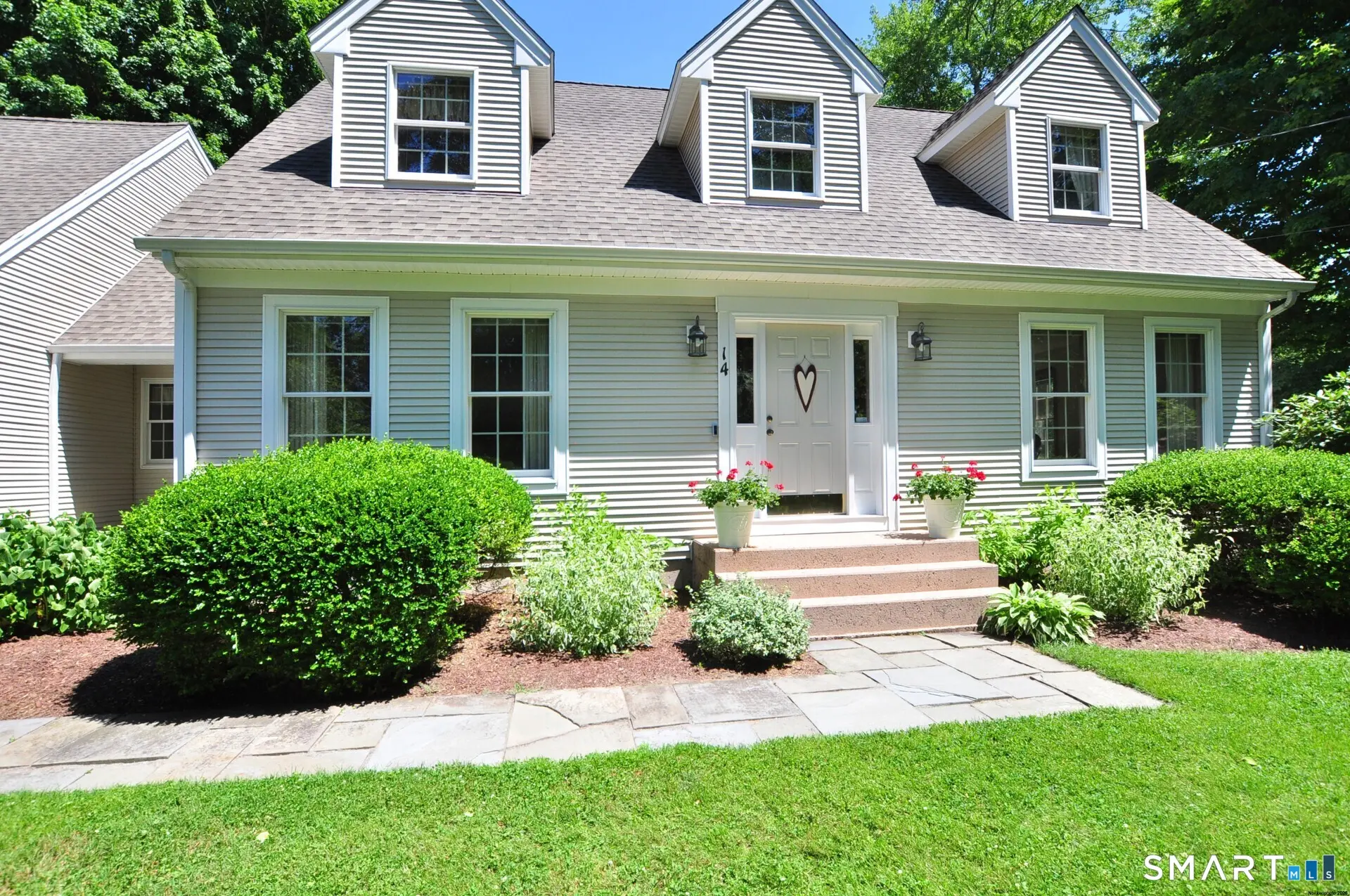 14 Maple Hill Drive, Granby