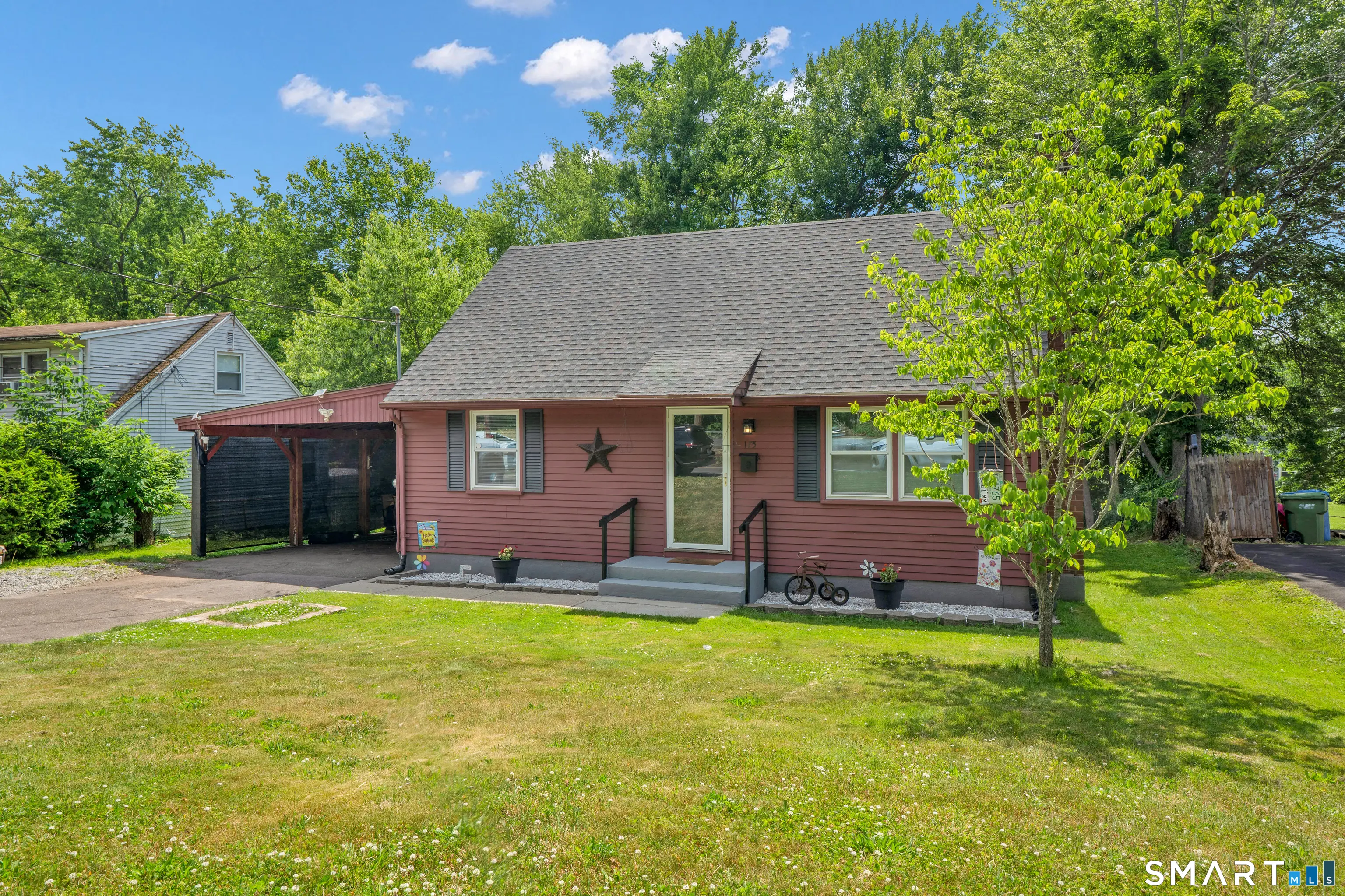 175 Newfield Street, Middletown