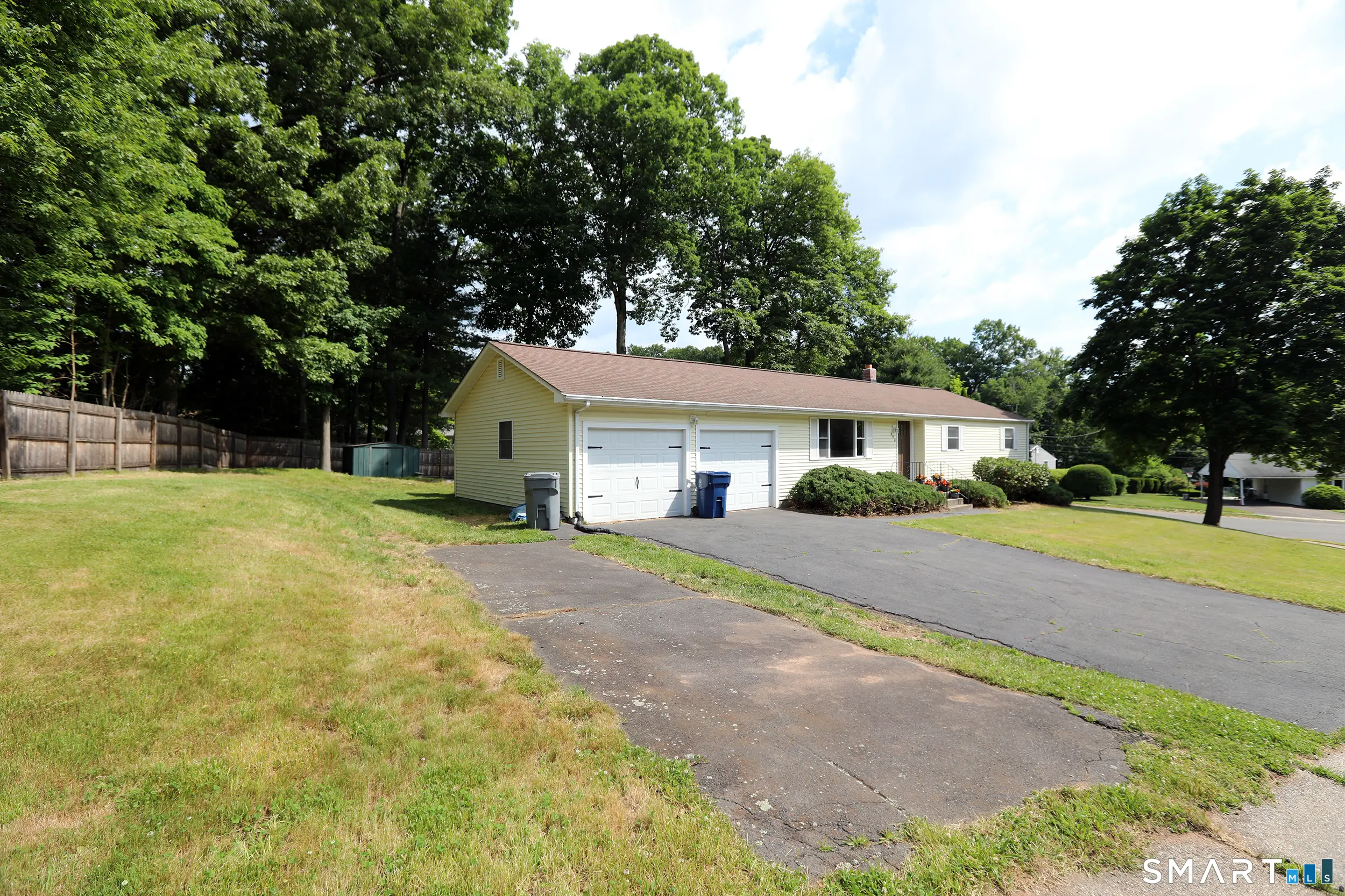 108 Glenwood Drive, Plainville