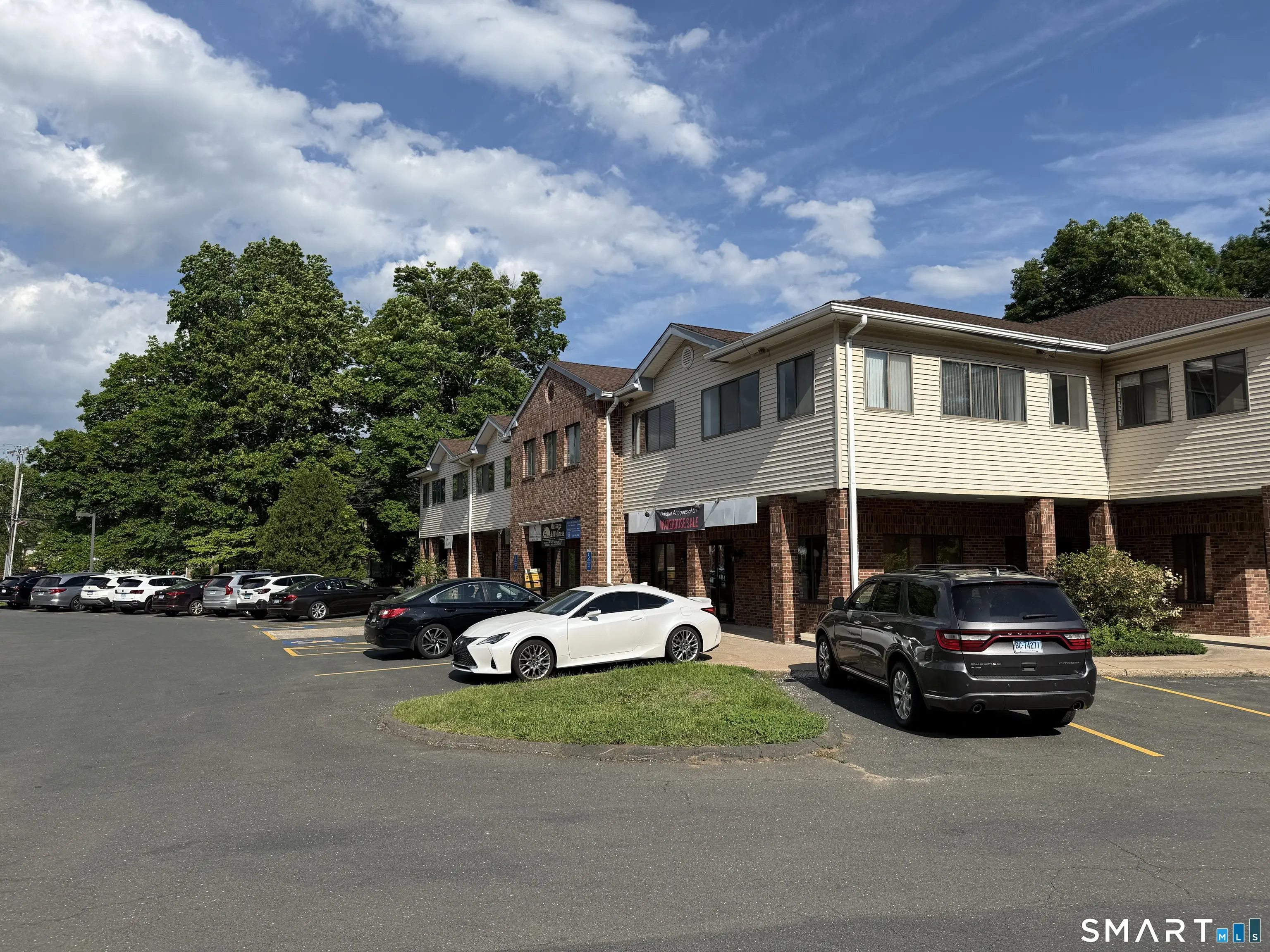 15-r Hartford Avenue, Granby
