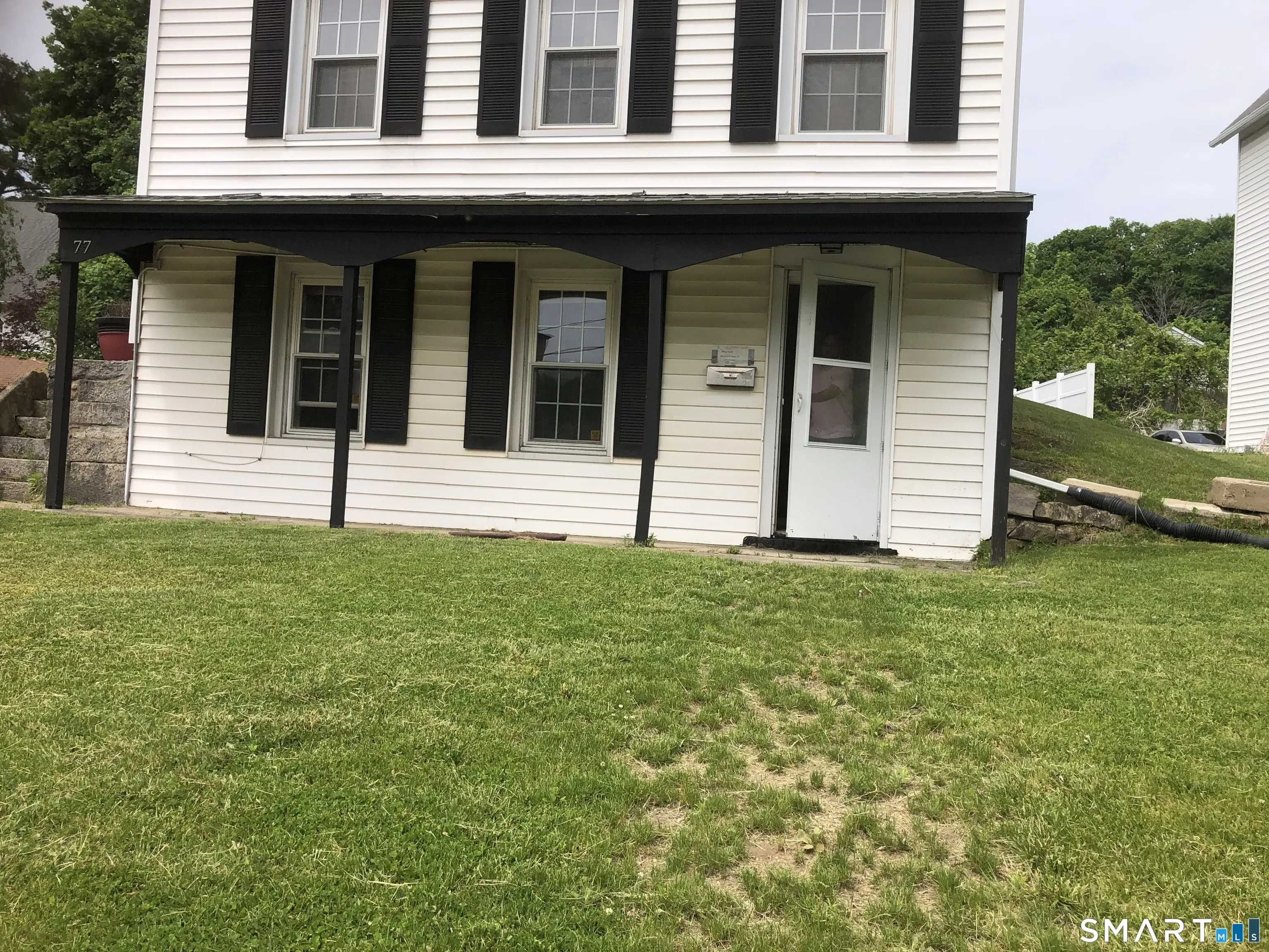 77 North Street, Danbury