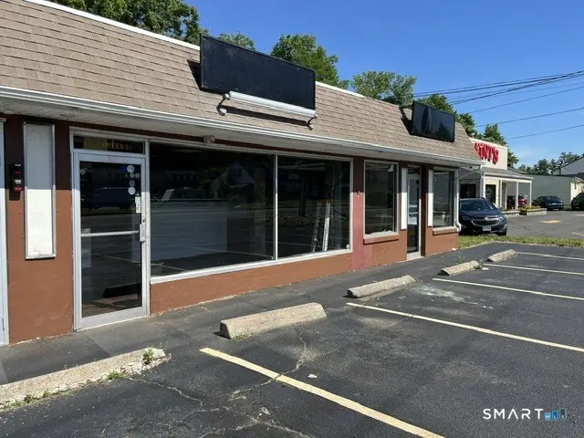 1232 Queen Street, Southington