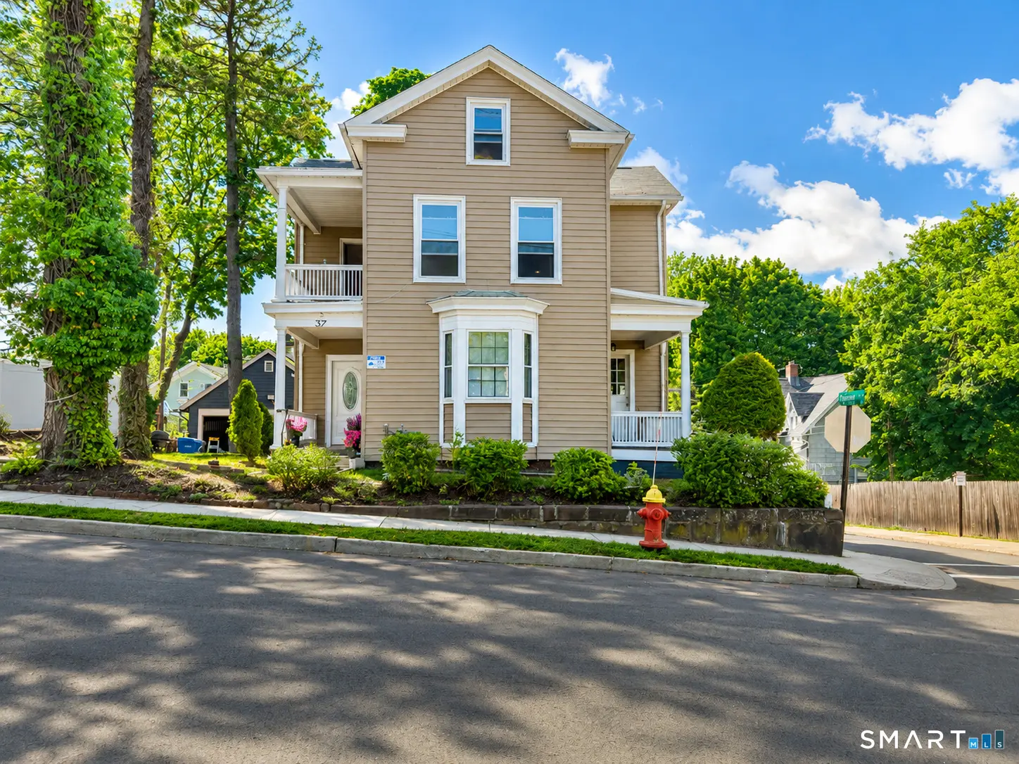 37 Elm Street, Meriden