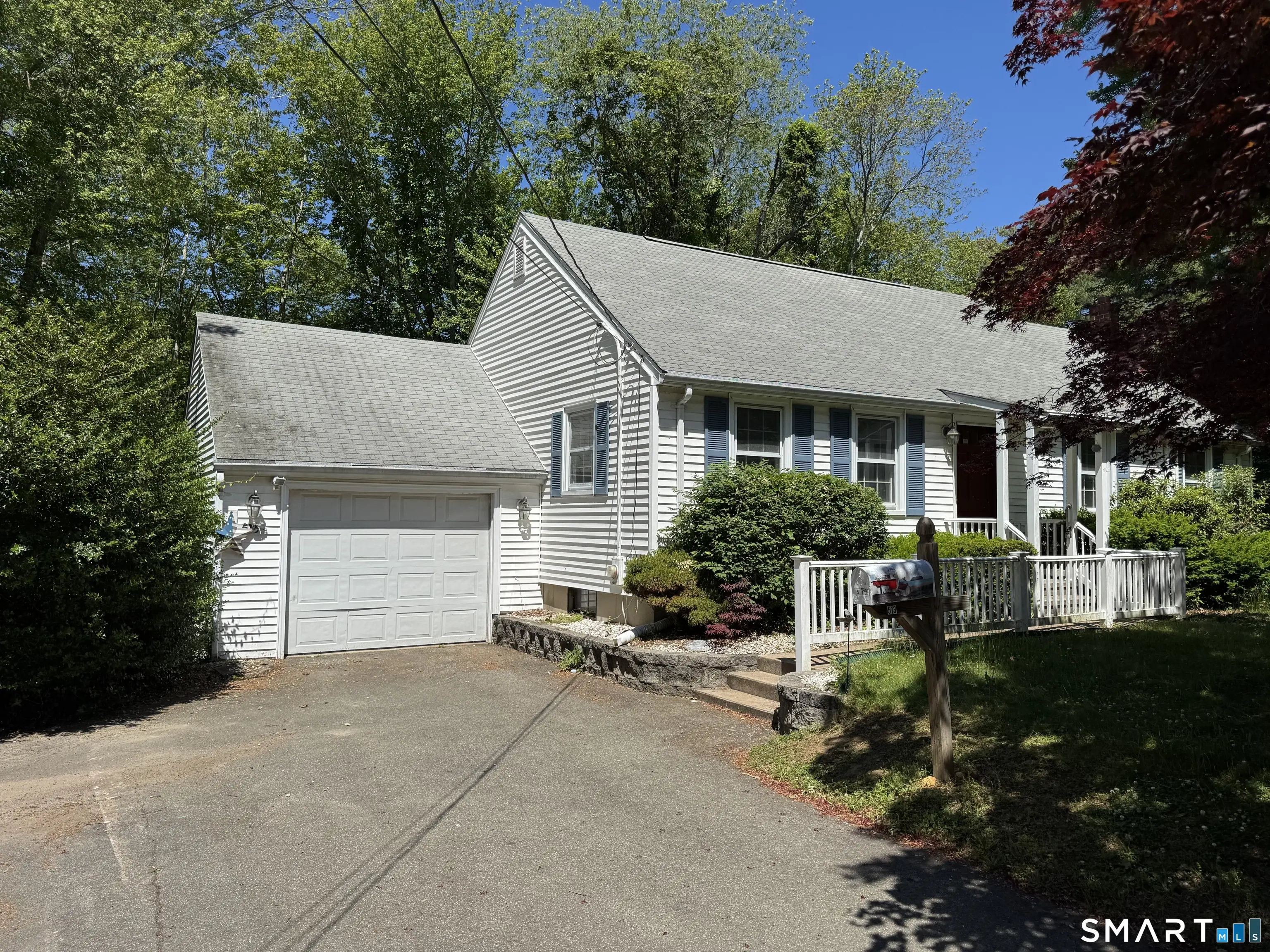 513 Essex Road, Westbrook
