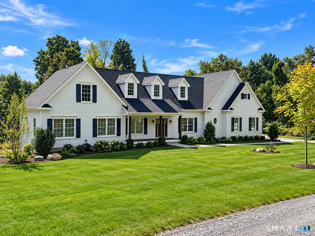 767 Ridgebury Road, Ridgefield