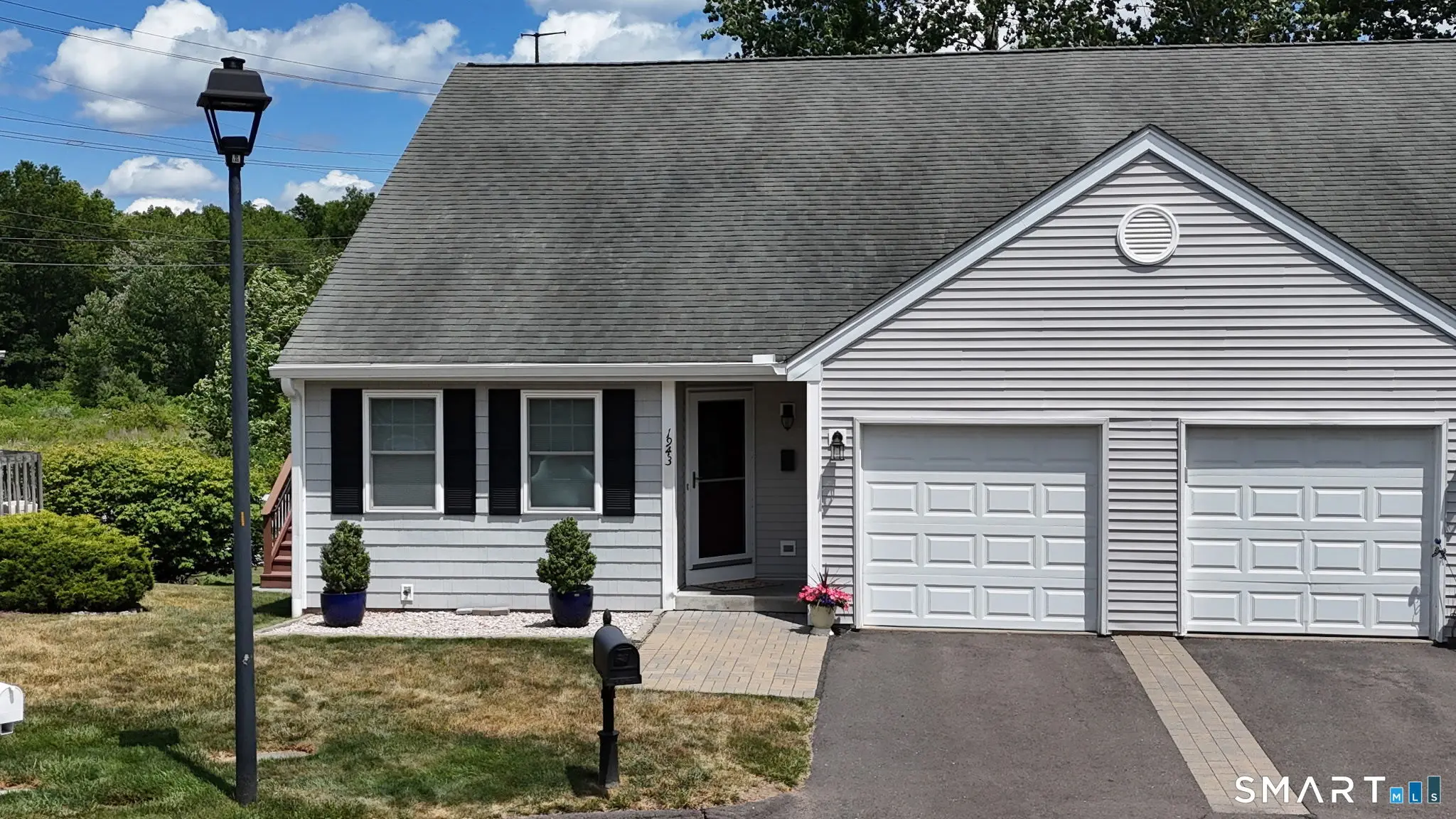 1943 Logans Way, Windsor