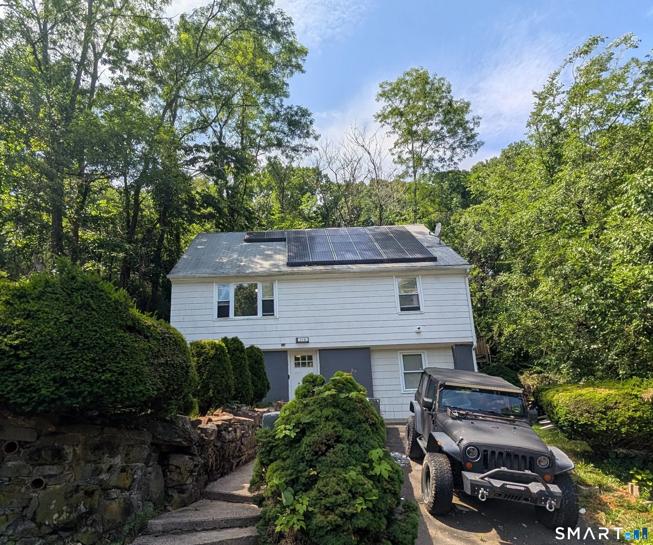 116 Rainbow Road, Bridgeport