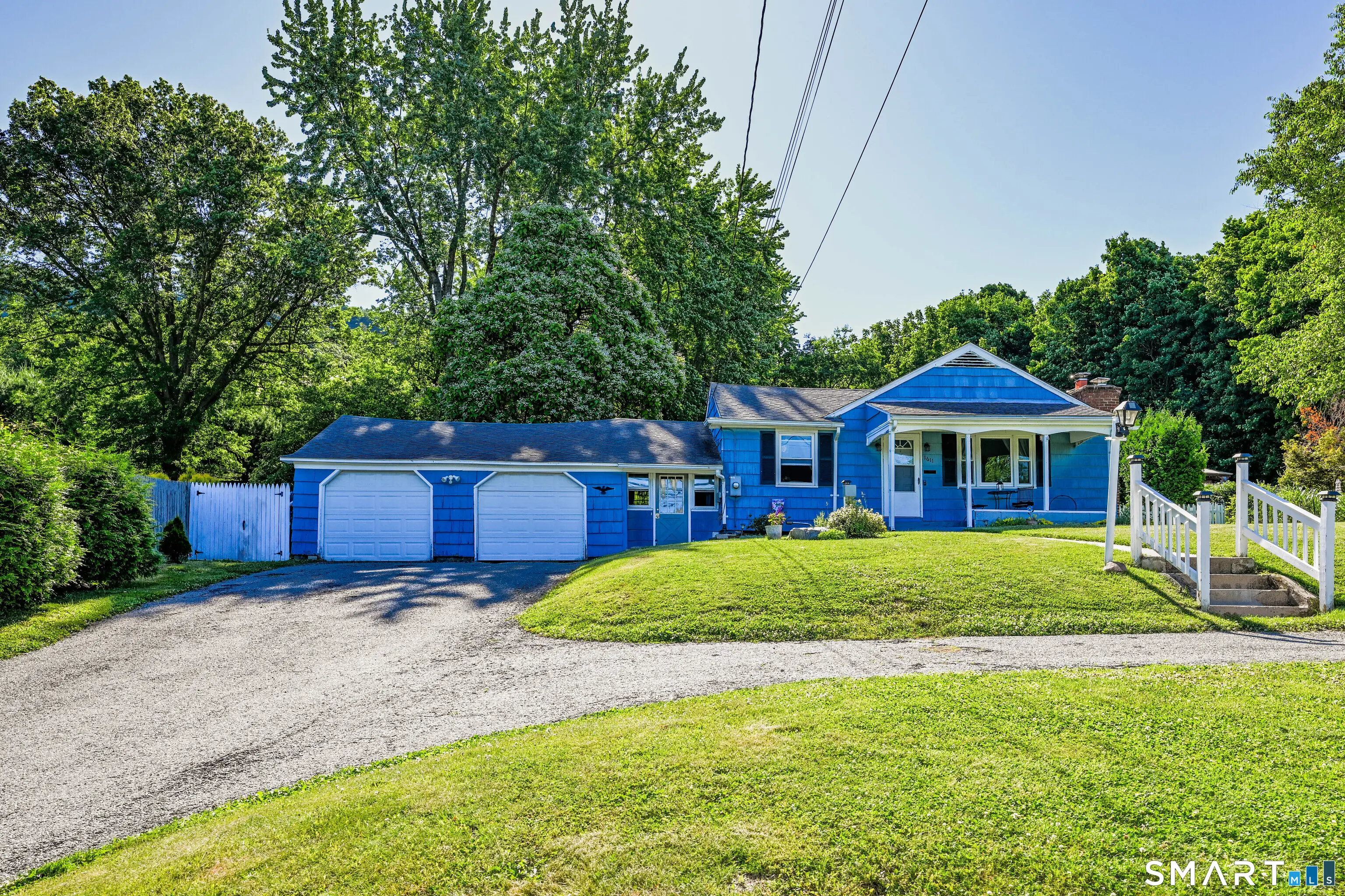 1611 Meriden Avenue, Southington