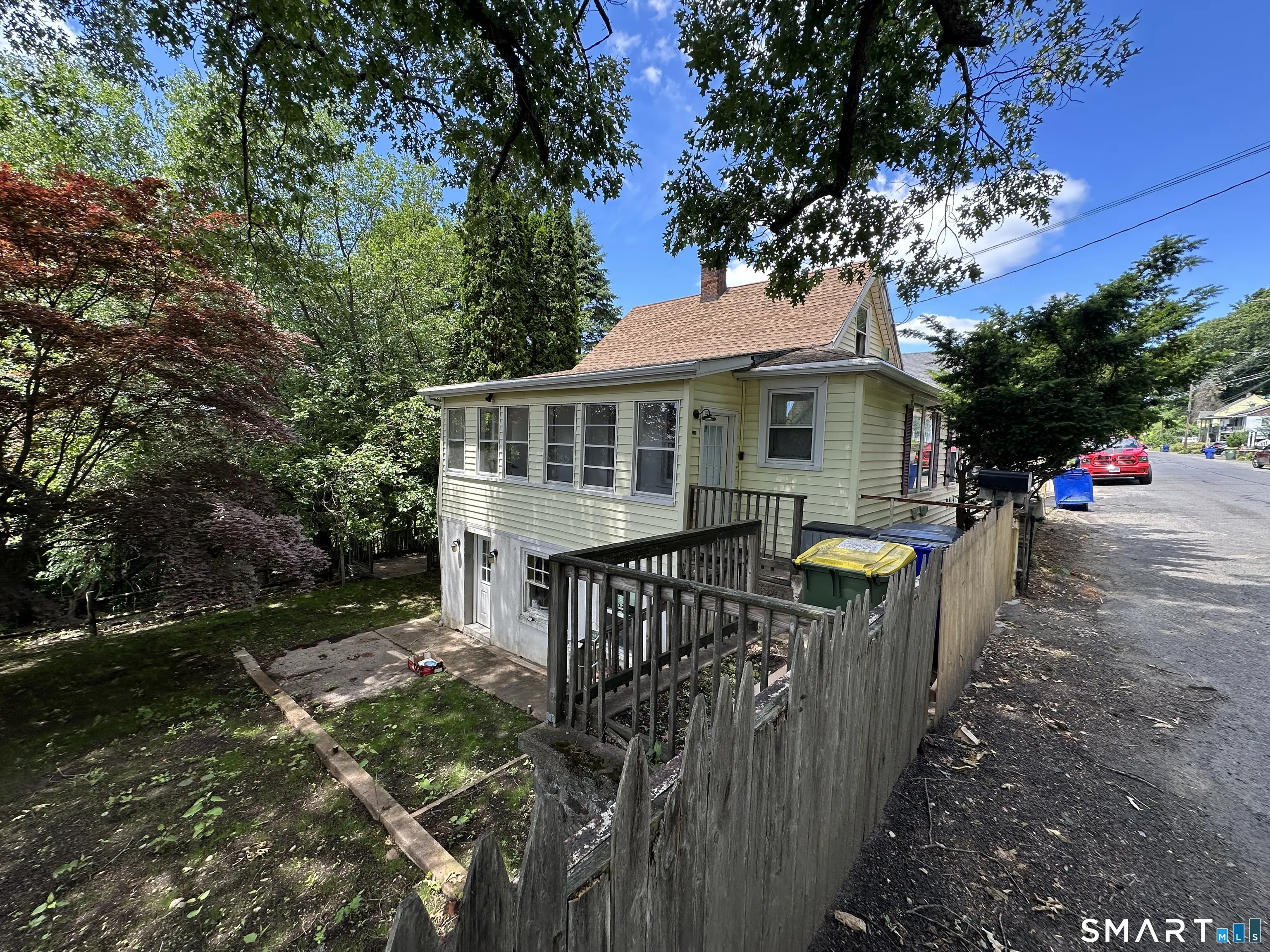 461 North Walnut Street, Waterbury