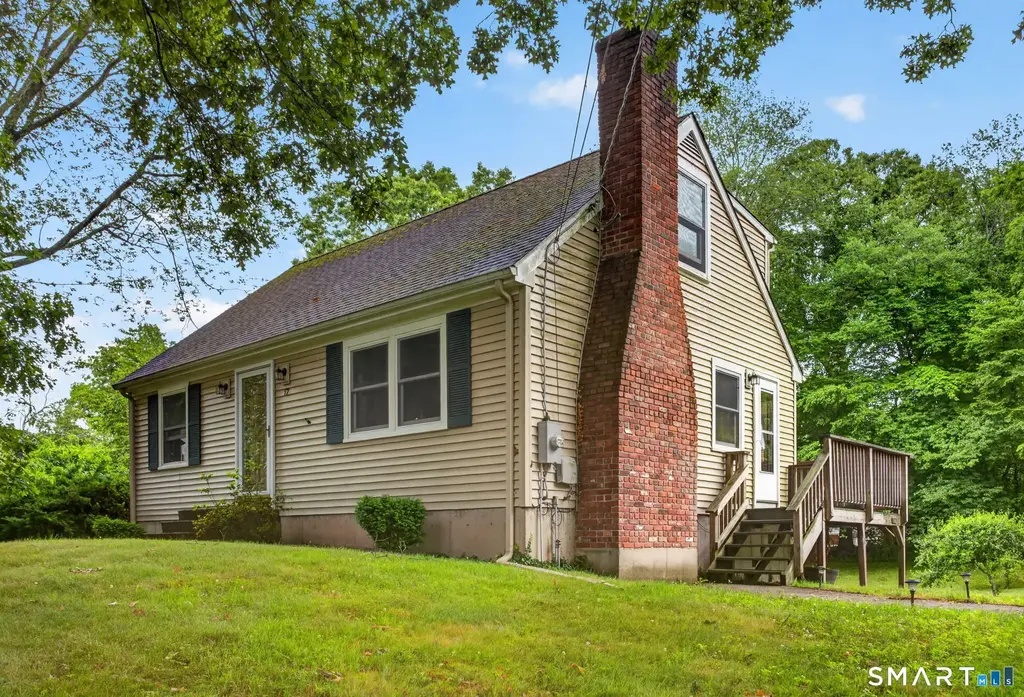 17 Hunters Path, Clinton