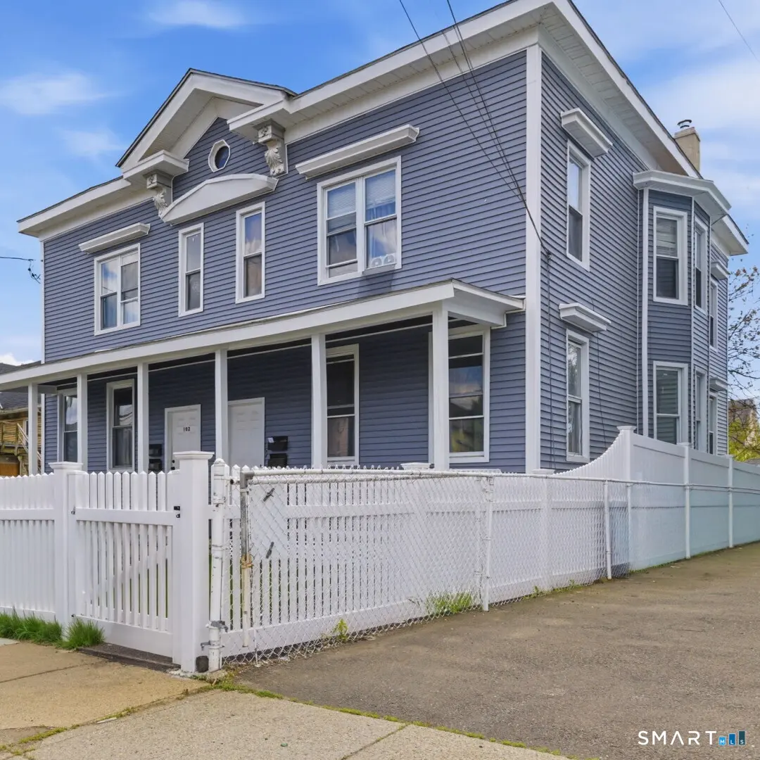 100 Putnam Street, Bridgeport