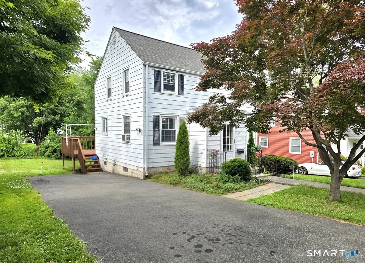 66 Saint Augustine Street, West Hartford