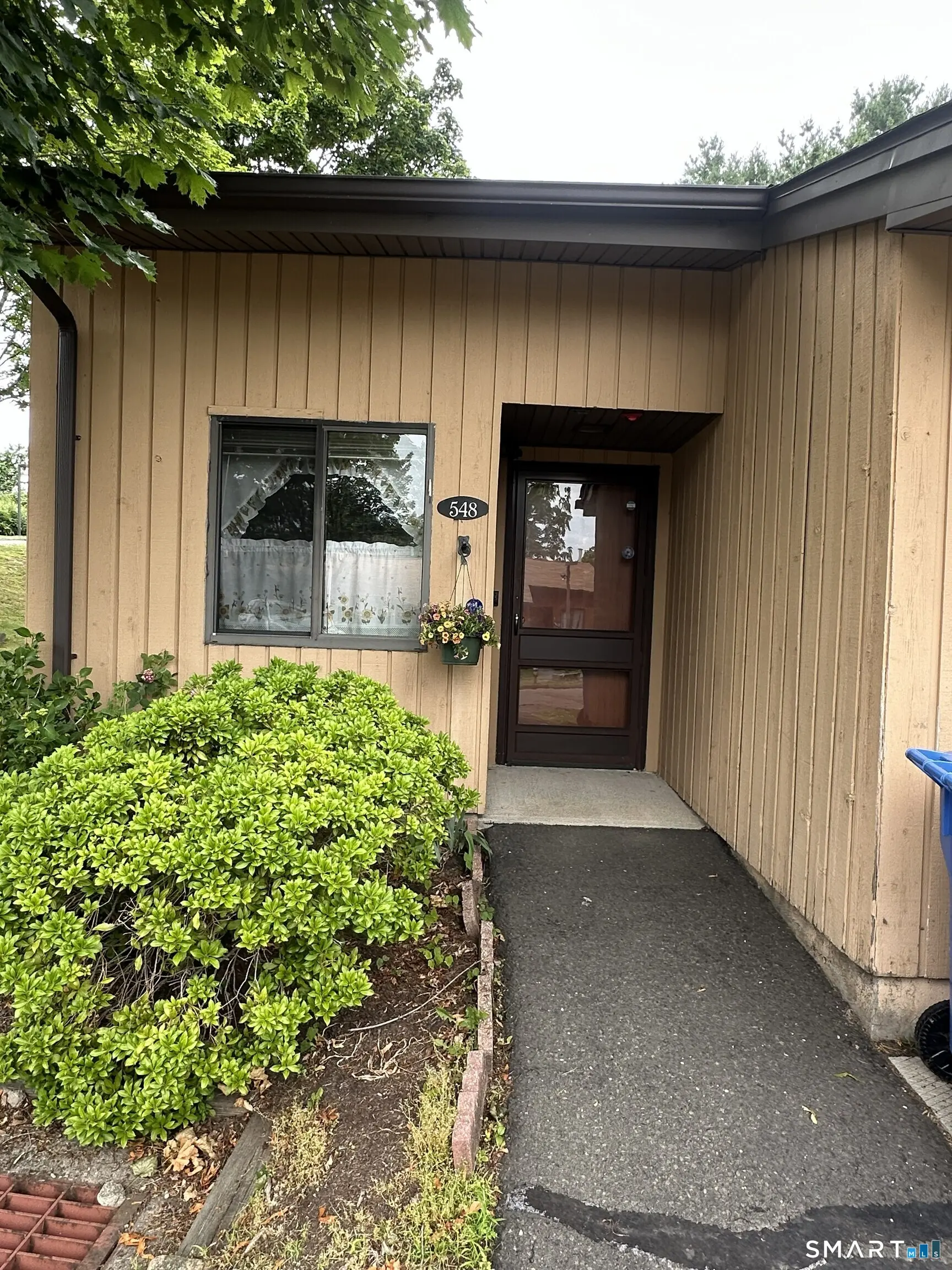 548 Asbury Ridge Road, Shelton