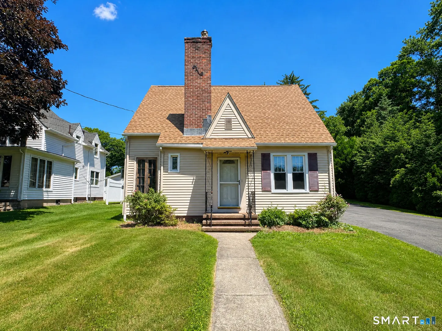 195 Montowese Avenue, North Haven