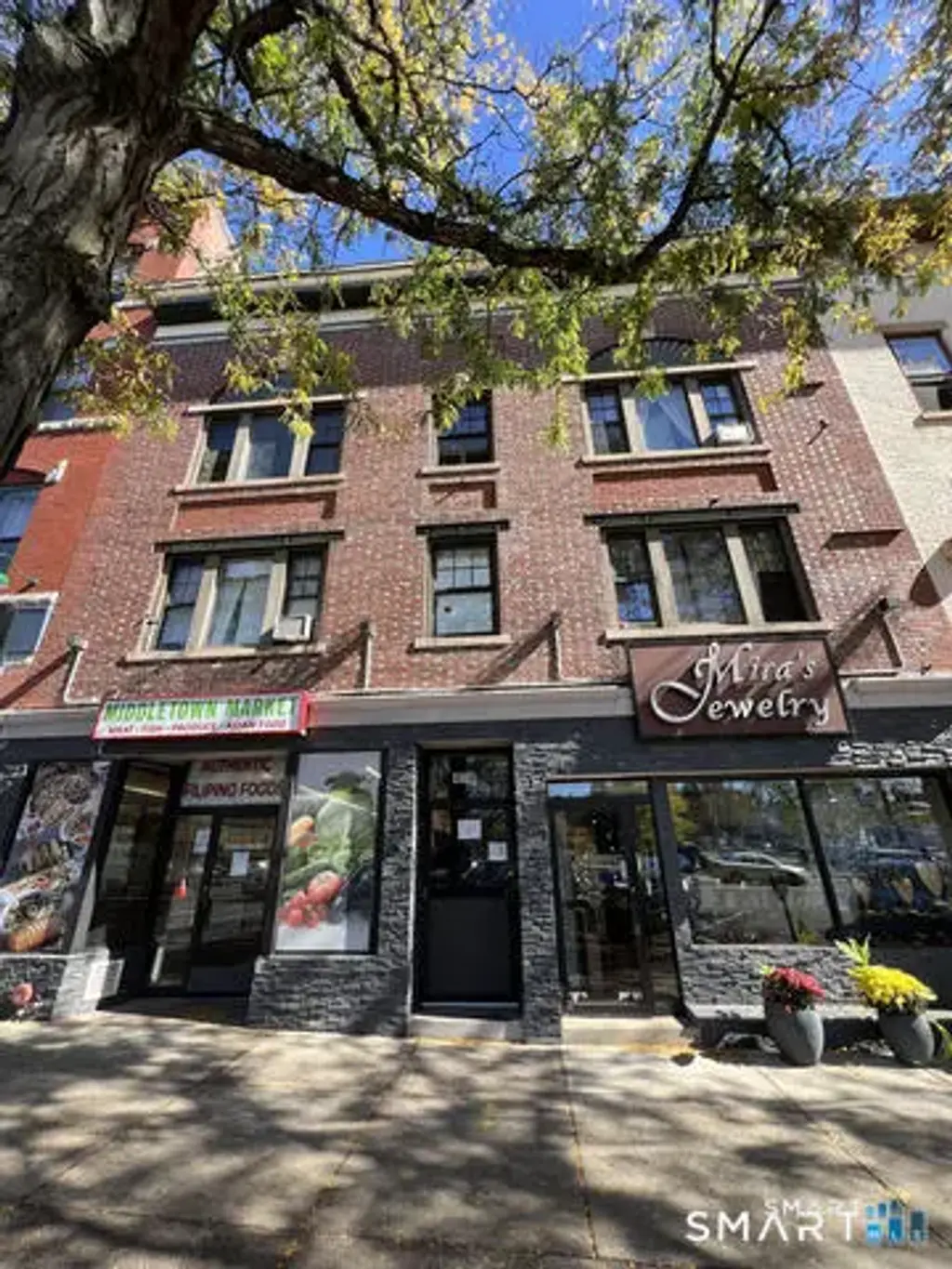 480 Main Street, Middletown