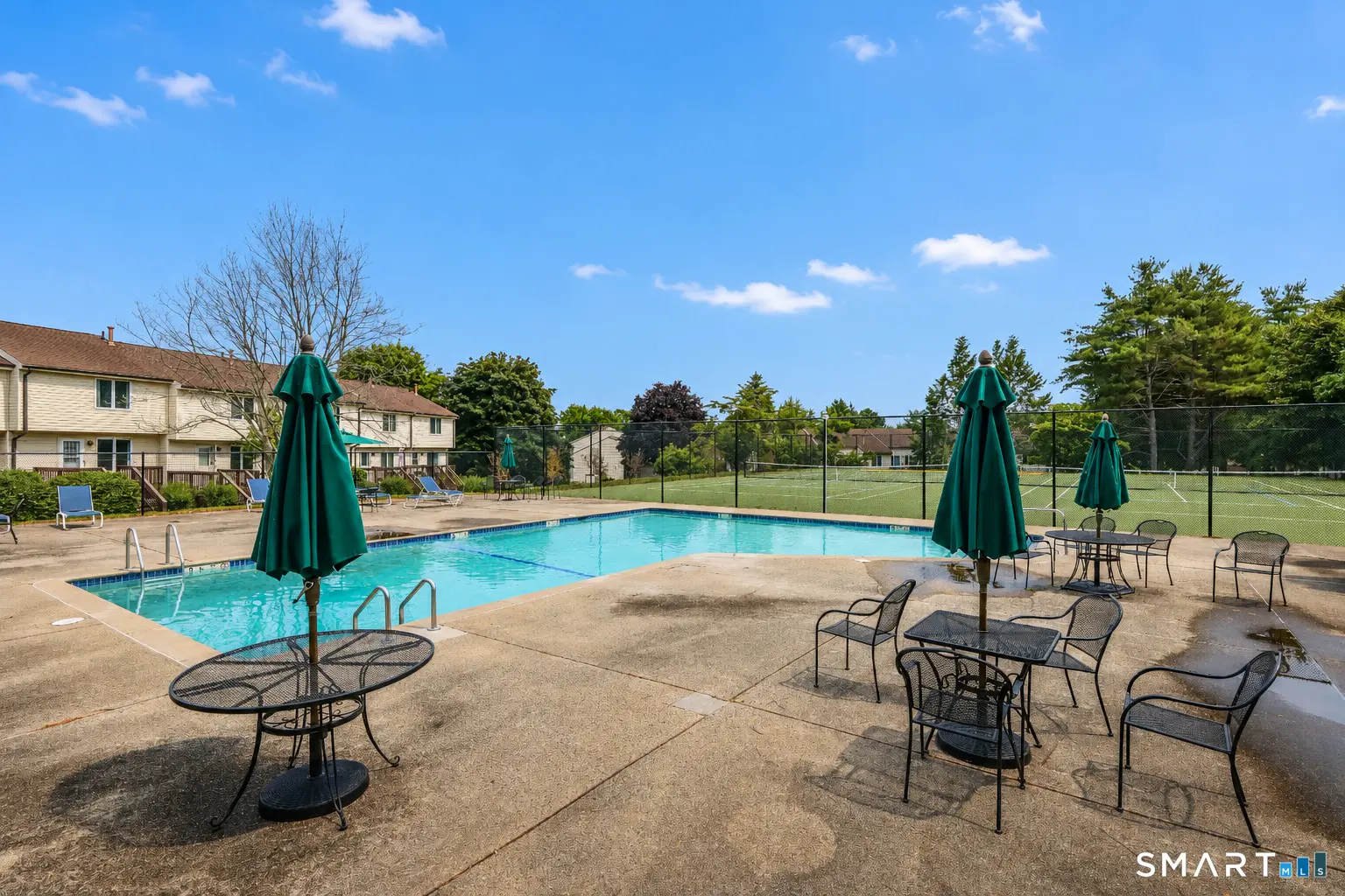 1 Foncine Lane 1, South Windsor