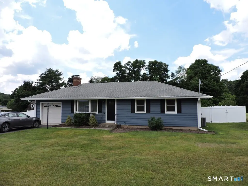 137 Maskel Road, South Windsor