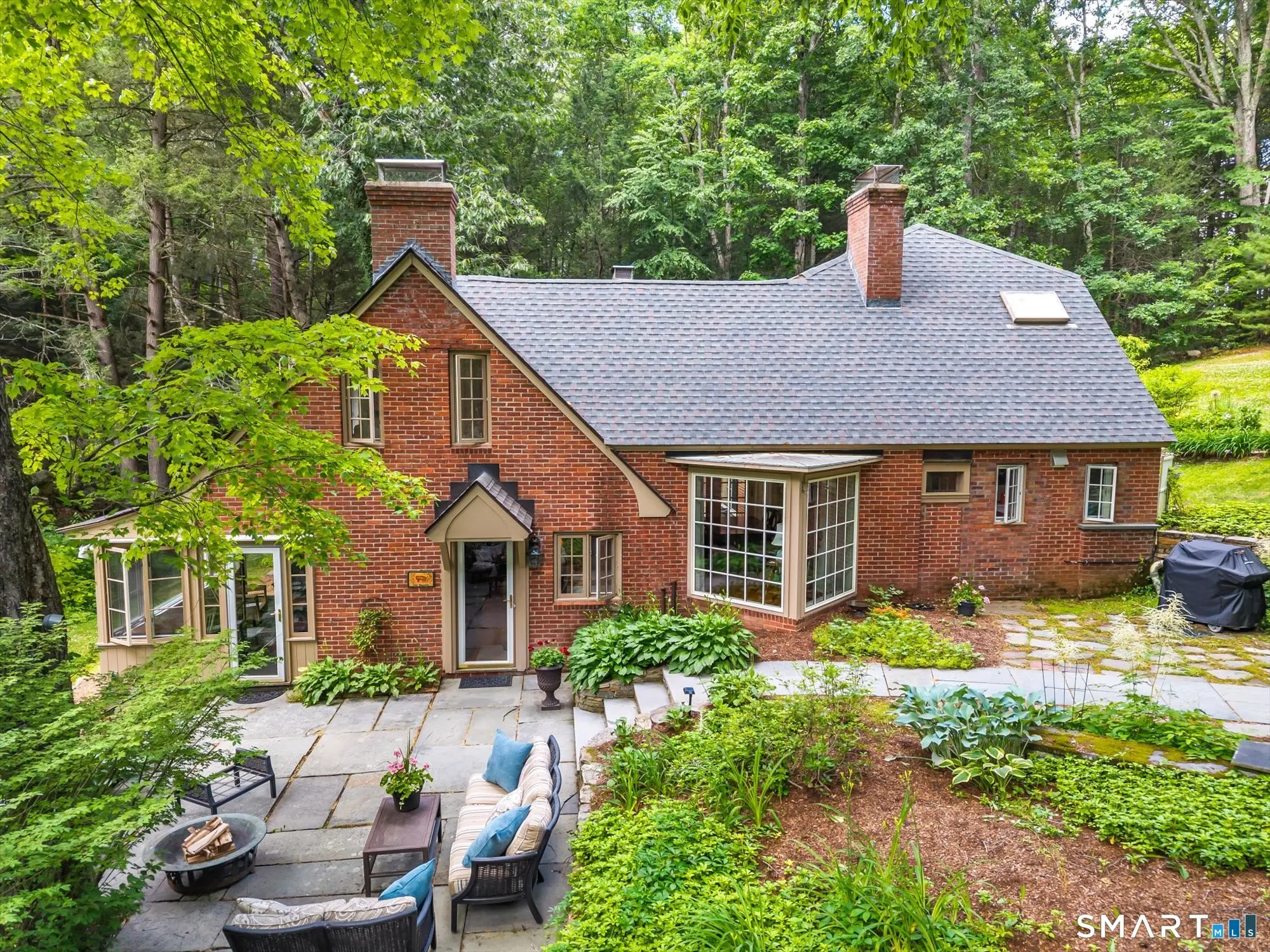 11 Pratt Farm Road, Granby