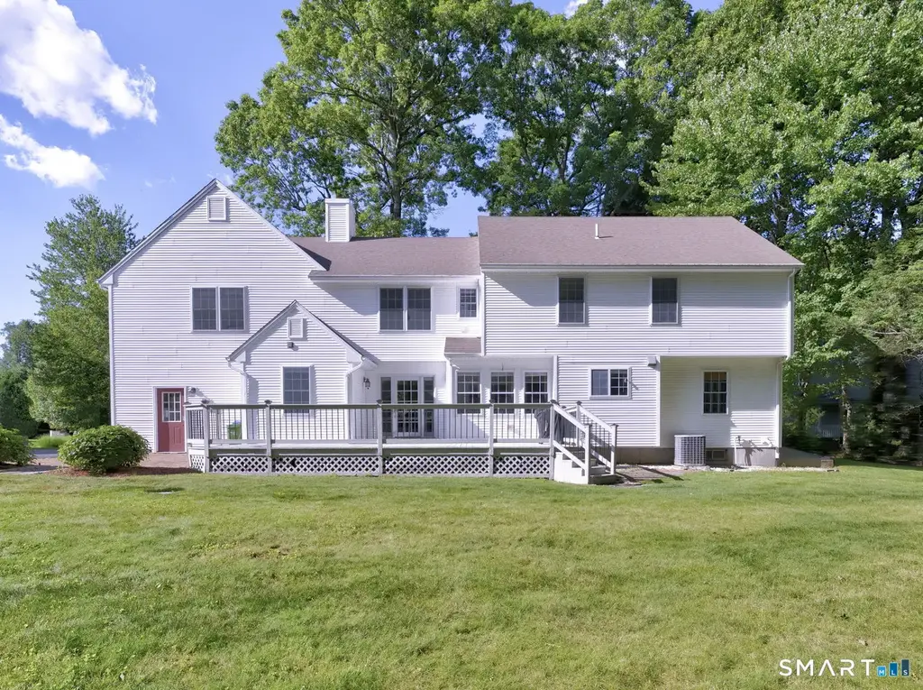 152 Chase Hollow Lane, Glastonbury