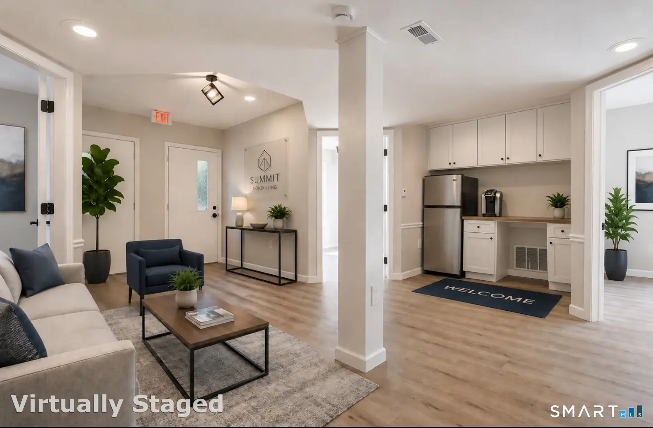 2514 Boston Post Road C6, Guilford