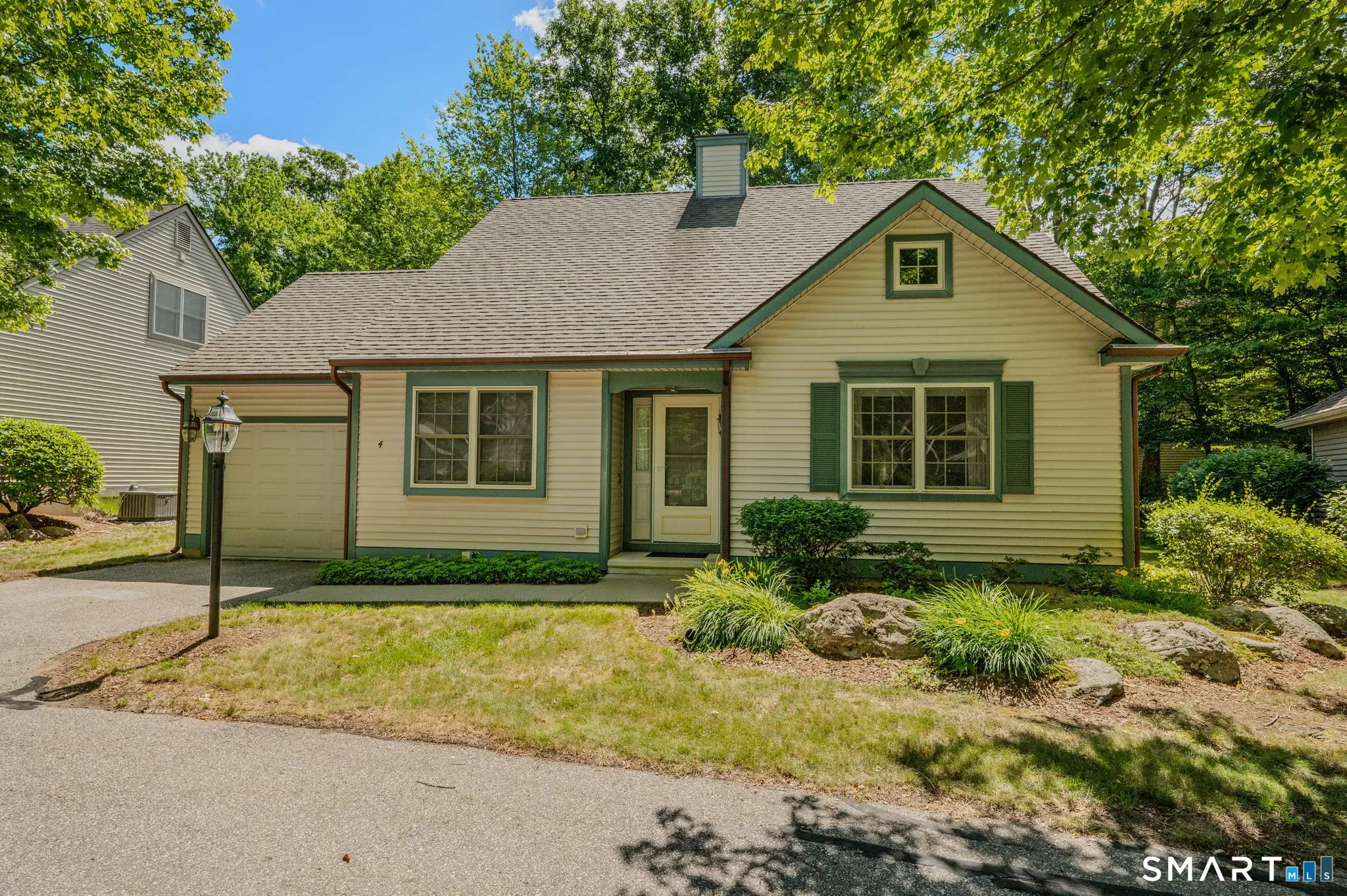 4 Bittersweet Lane 4, East Lyme