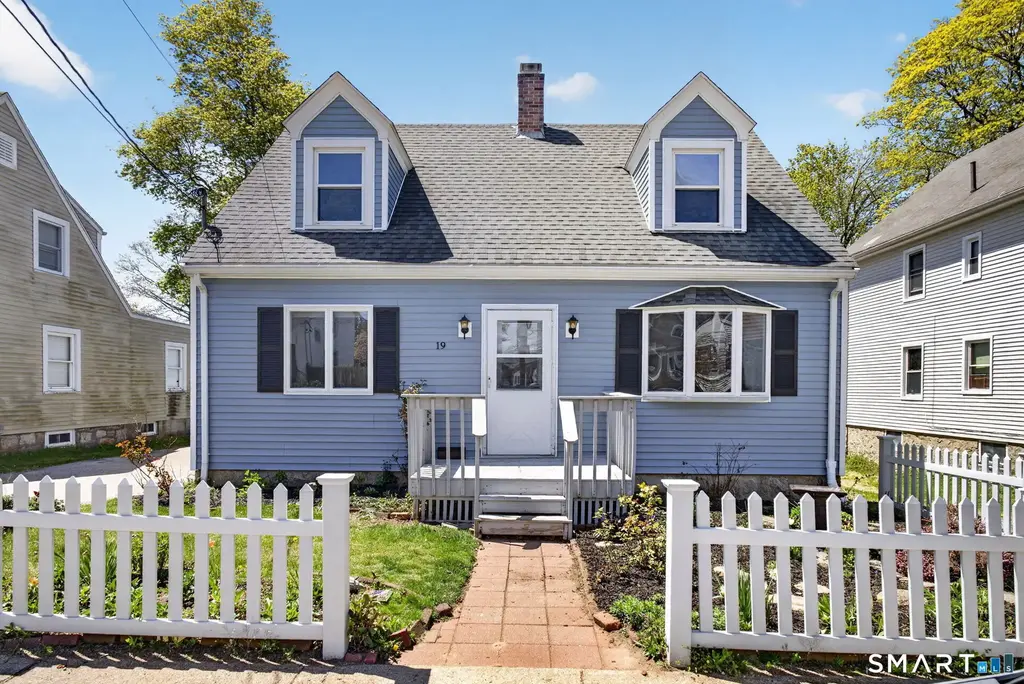 19 High Street, Groton
