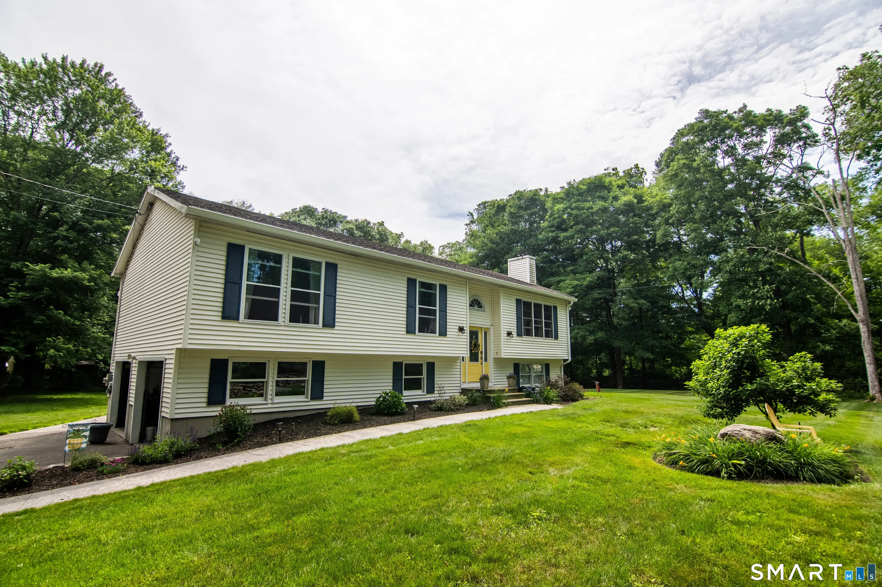 25 Woodward Road, Brooklyn