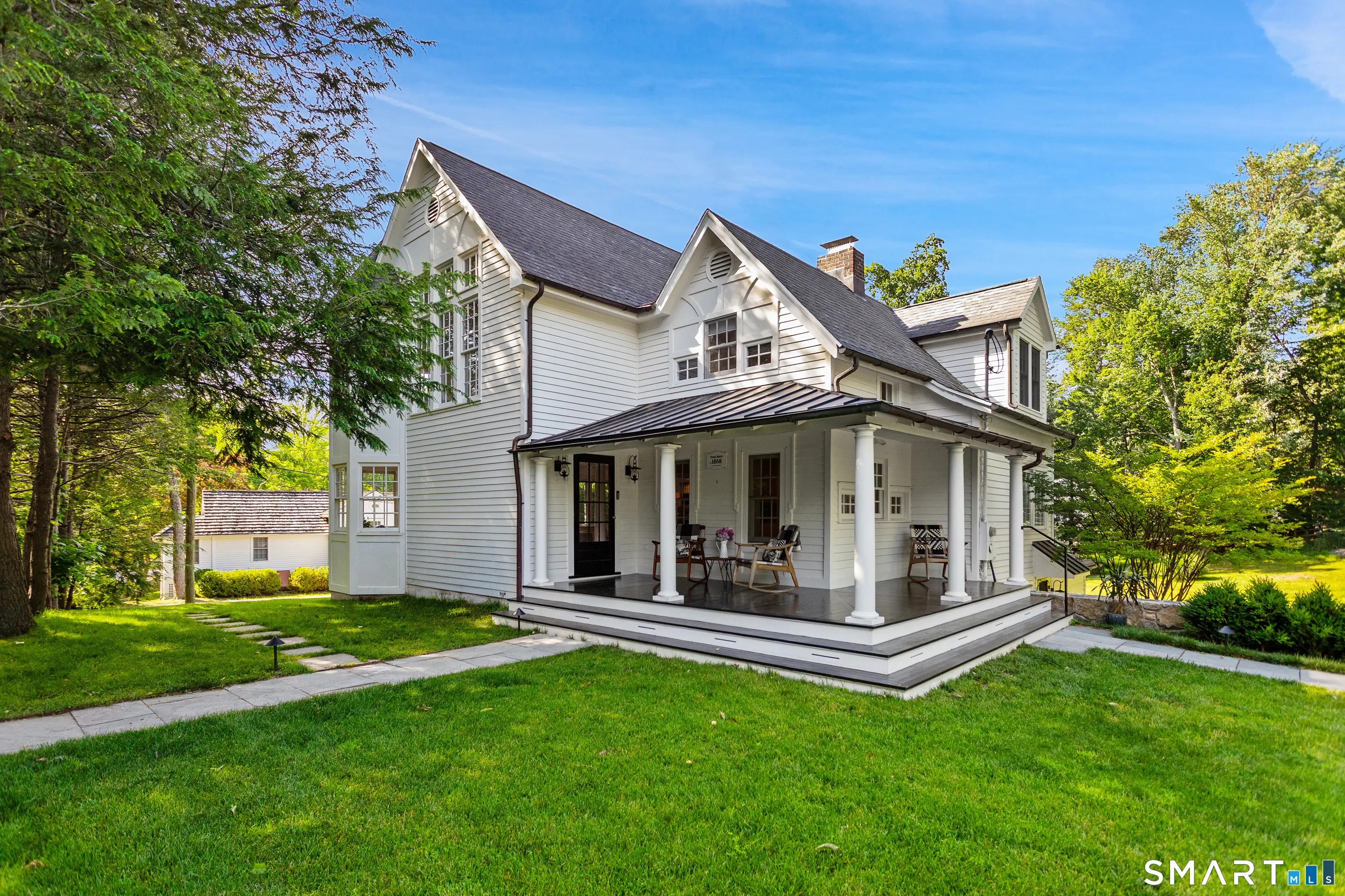 34 Woodside Avenue, Westport