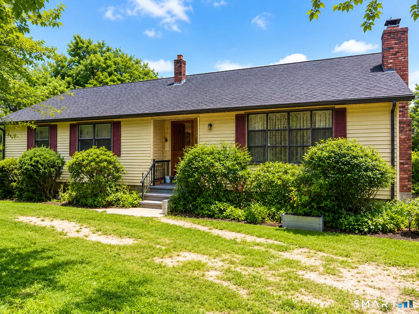 1080 Hoop Pole Road, Guilford