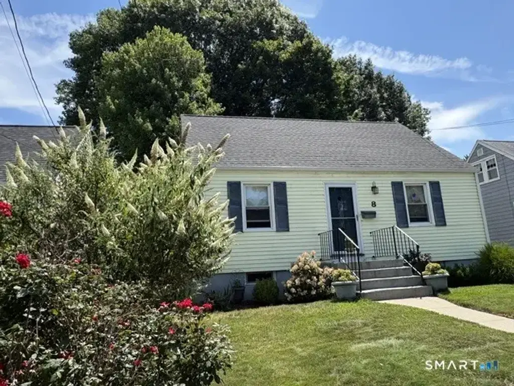 8 Edgemont Road, Milford