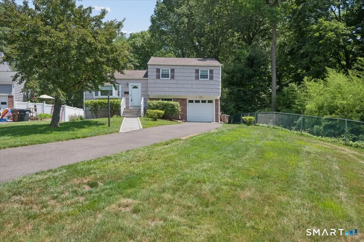 8 Stanwick Circle, Stamford