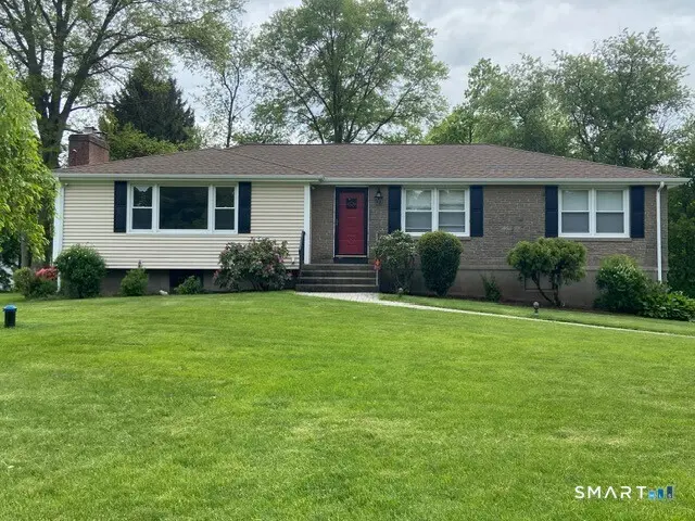 438 Clement Lane, Orange