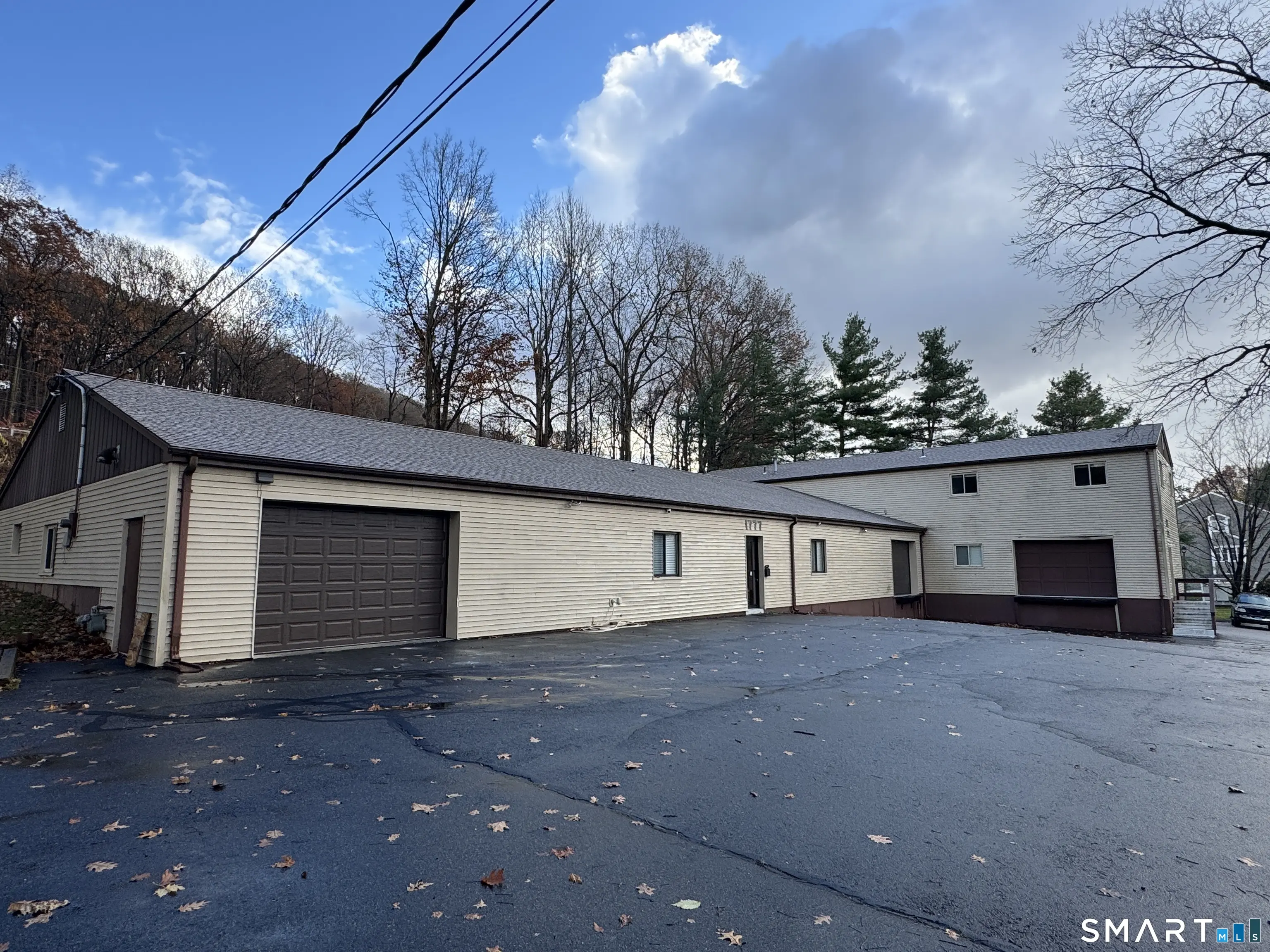 1777 North Colony Road, Meriden