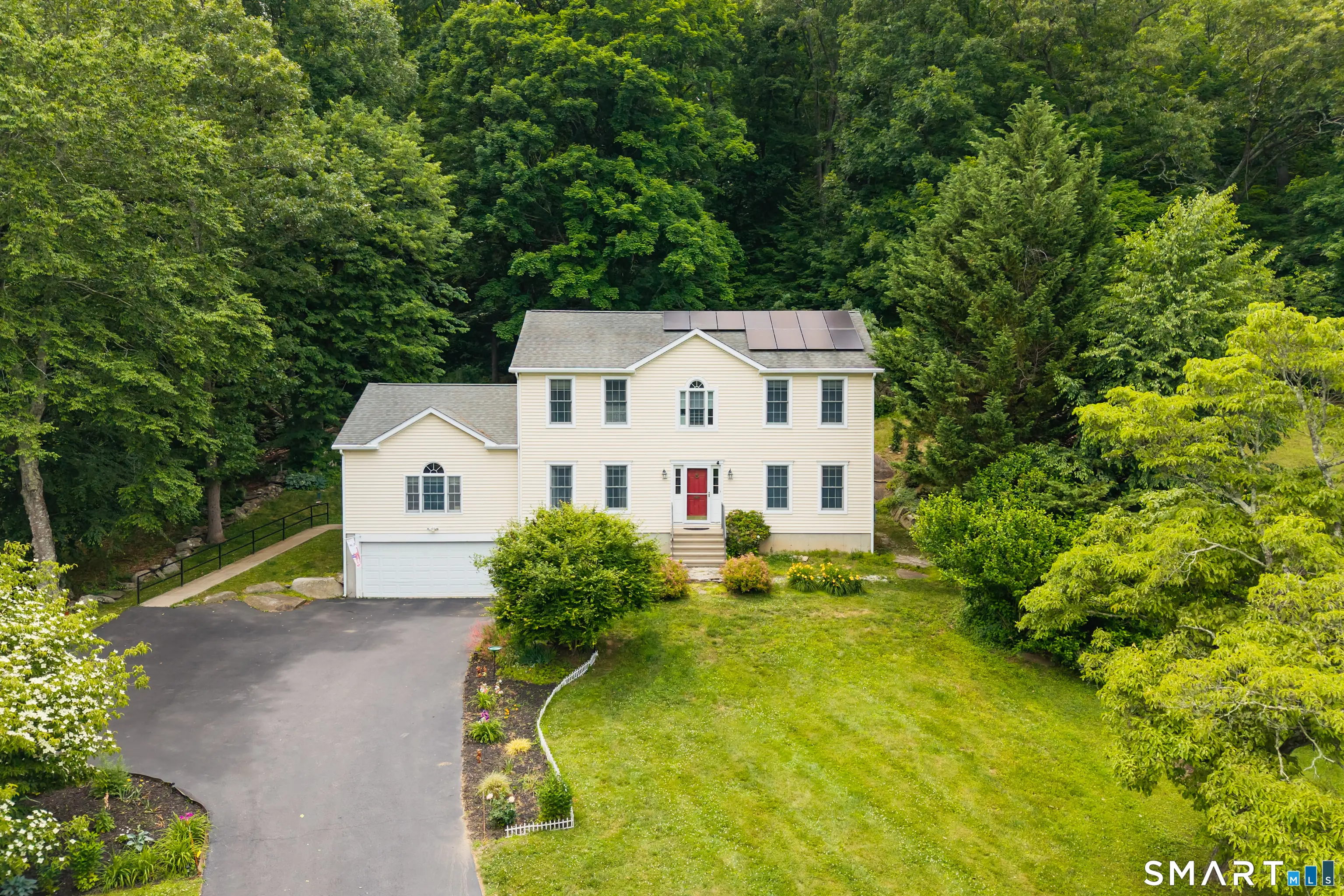 38 Main Street, Deep River