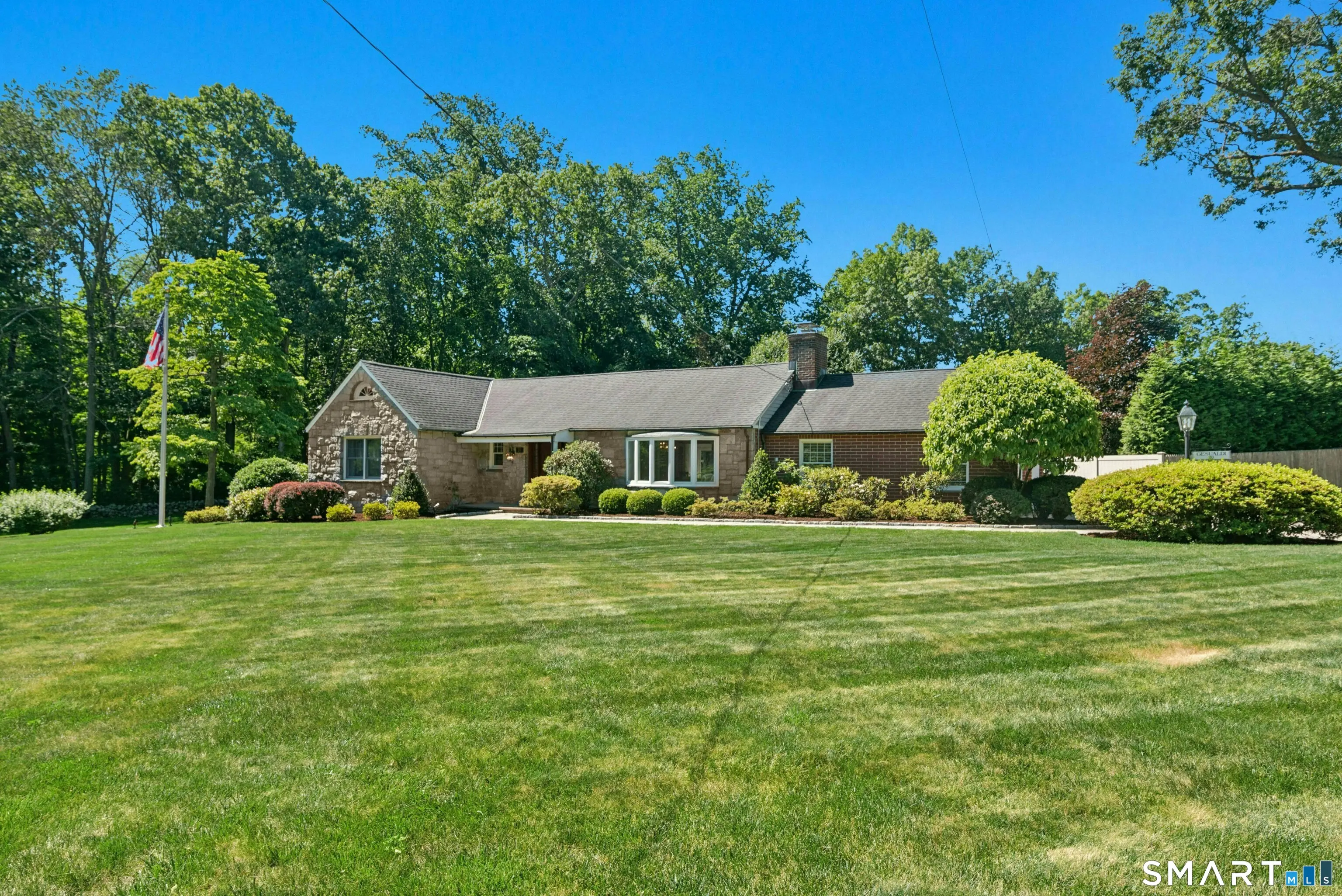211 Old Norwalk Road, New Canaan