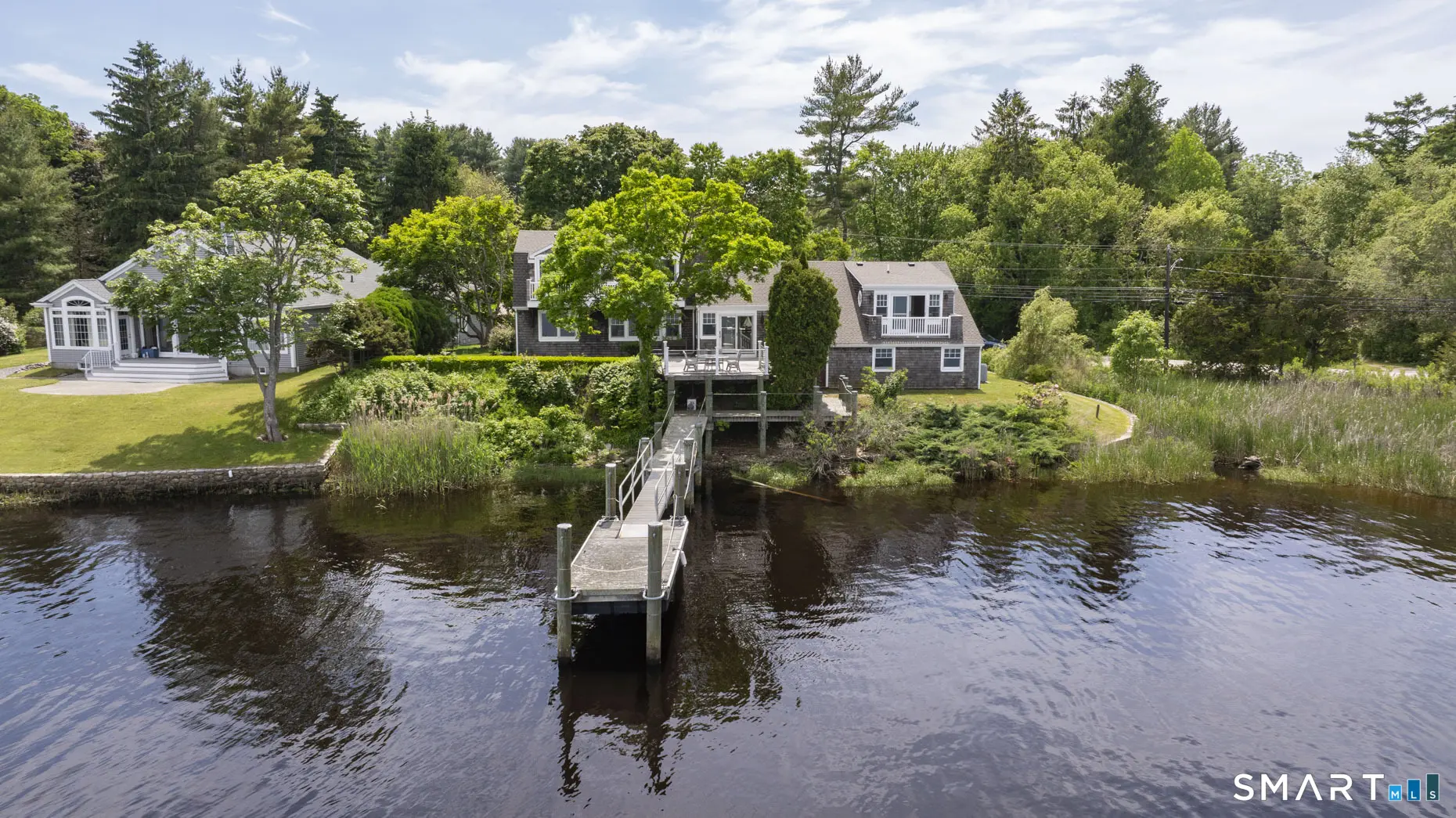 97 River Road, Stonington