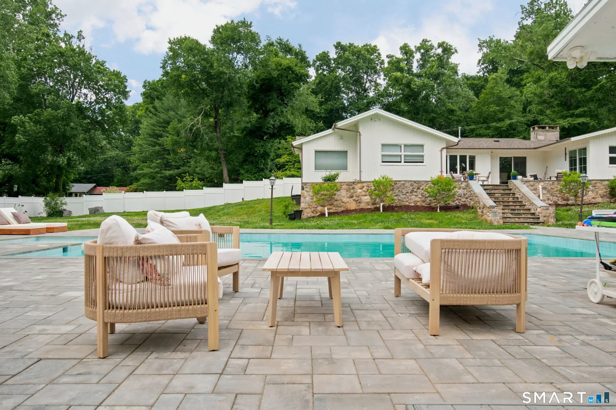 62 Heritage Drive, Woodbury