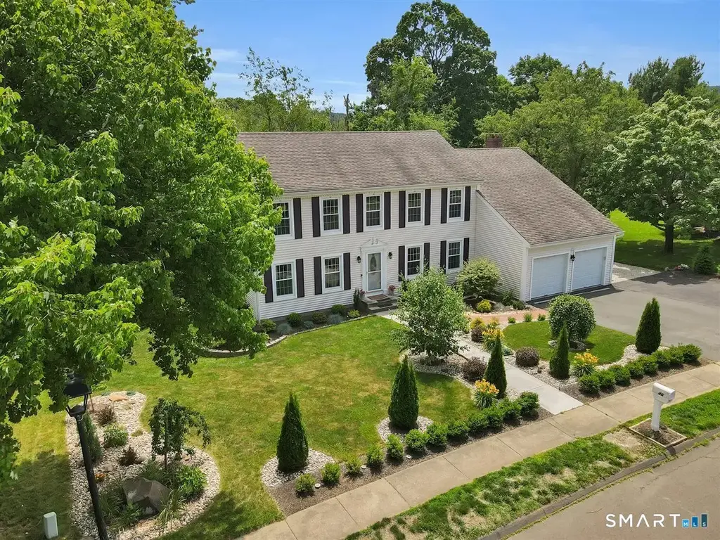 46 Tavern Circle, Middletown