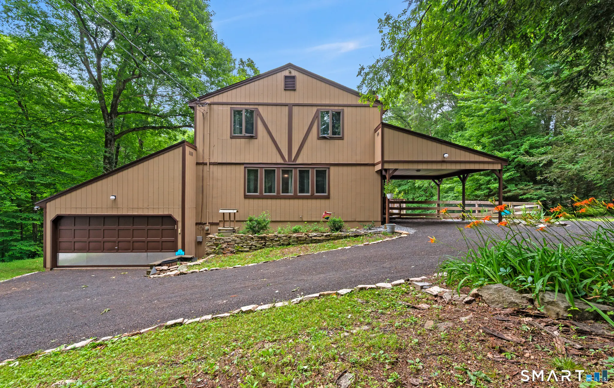 14 Jerome Avenue, Burlington
