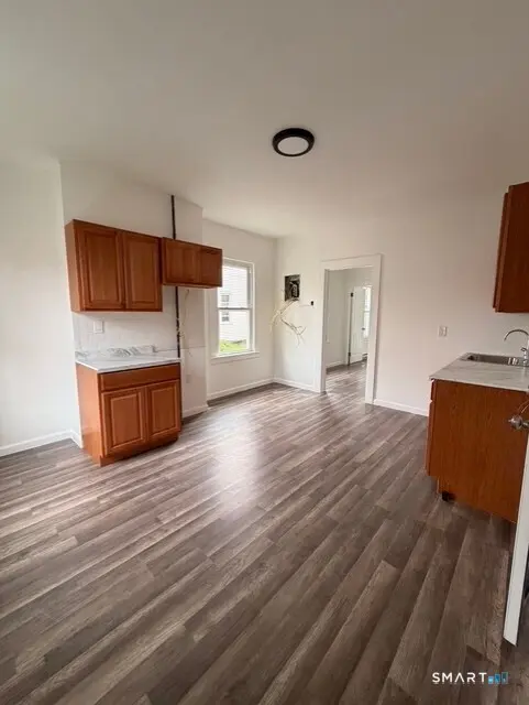 47-49 Putnam Street 1, Hartford
