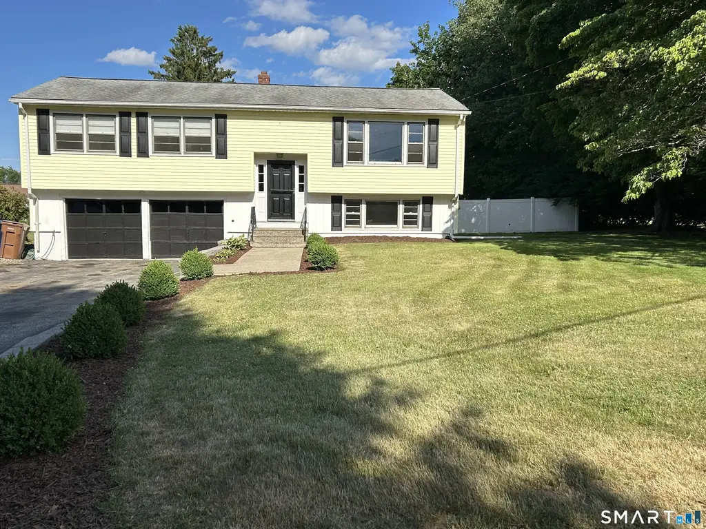 5 Sharon Court, Shelton