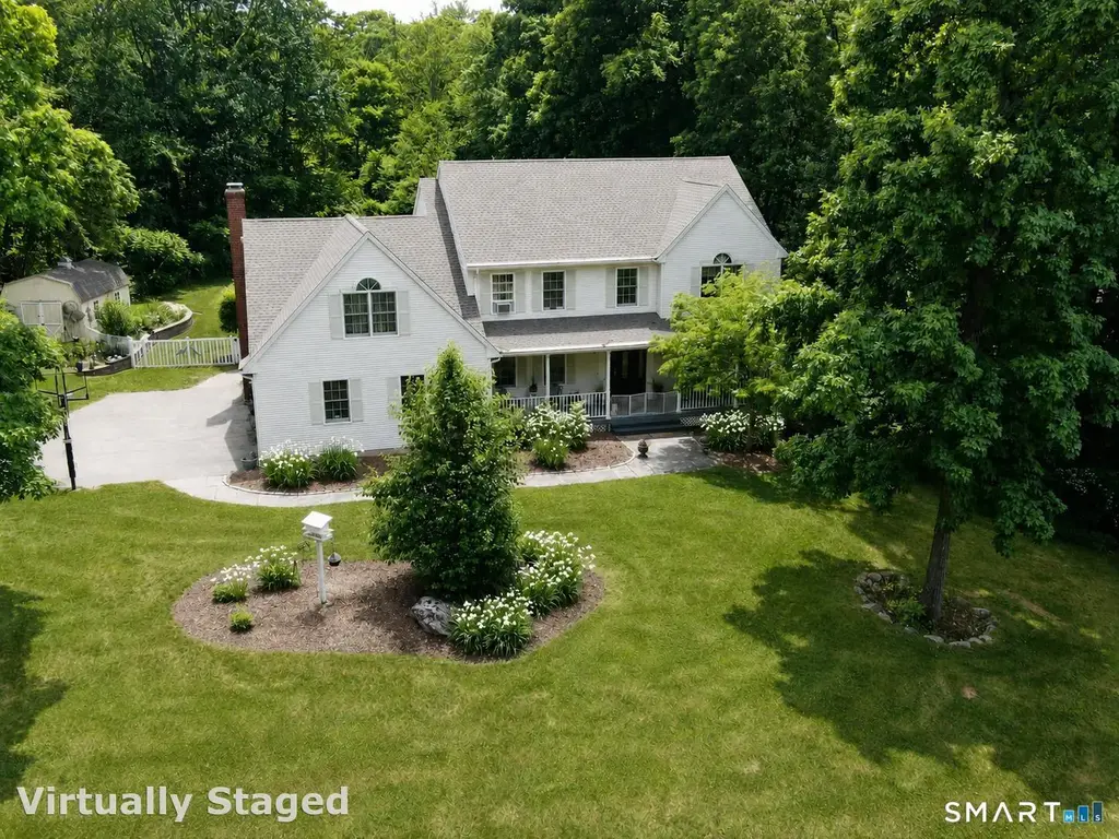 3 O'keefe Lane, New Hartford