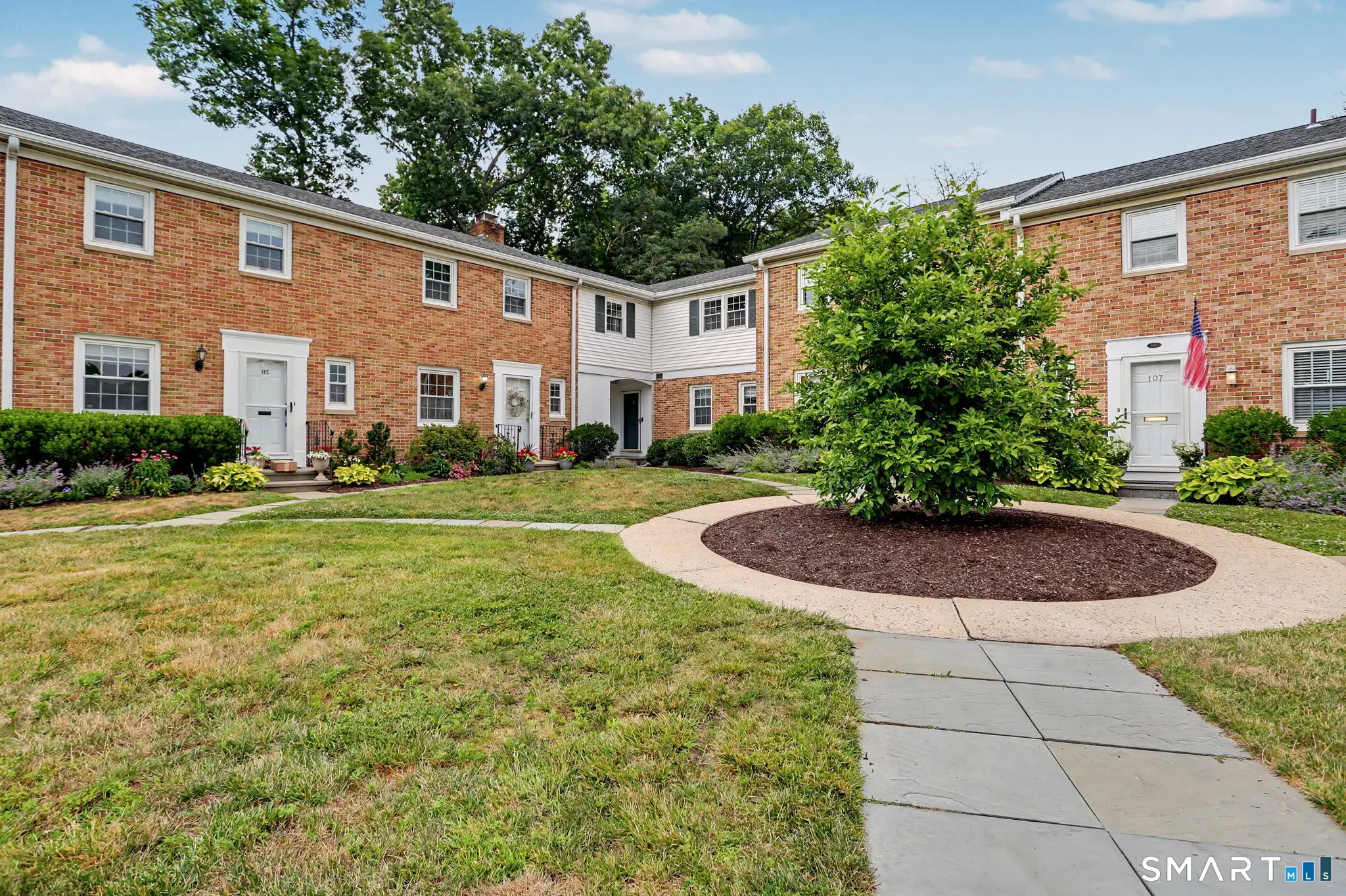 113 Heritage Hill Road 113, New Canaan