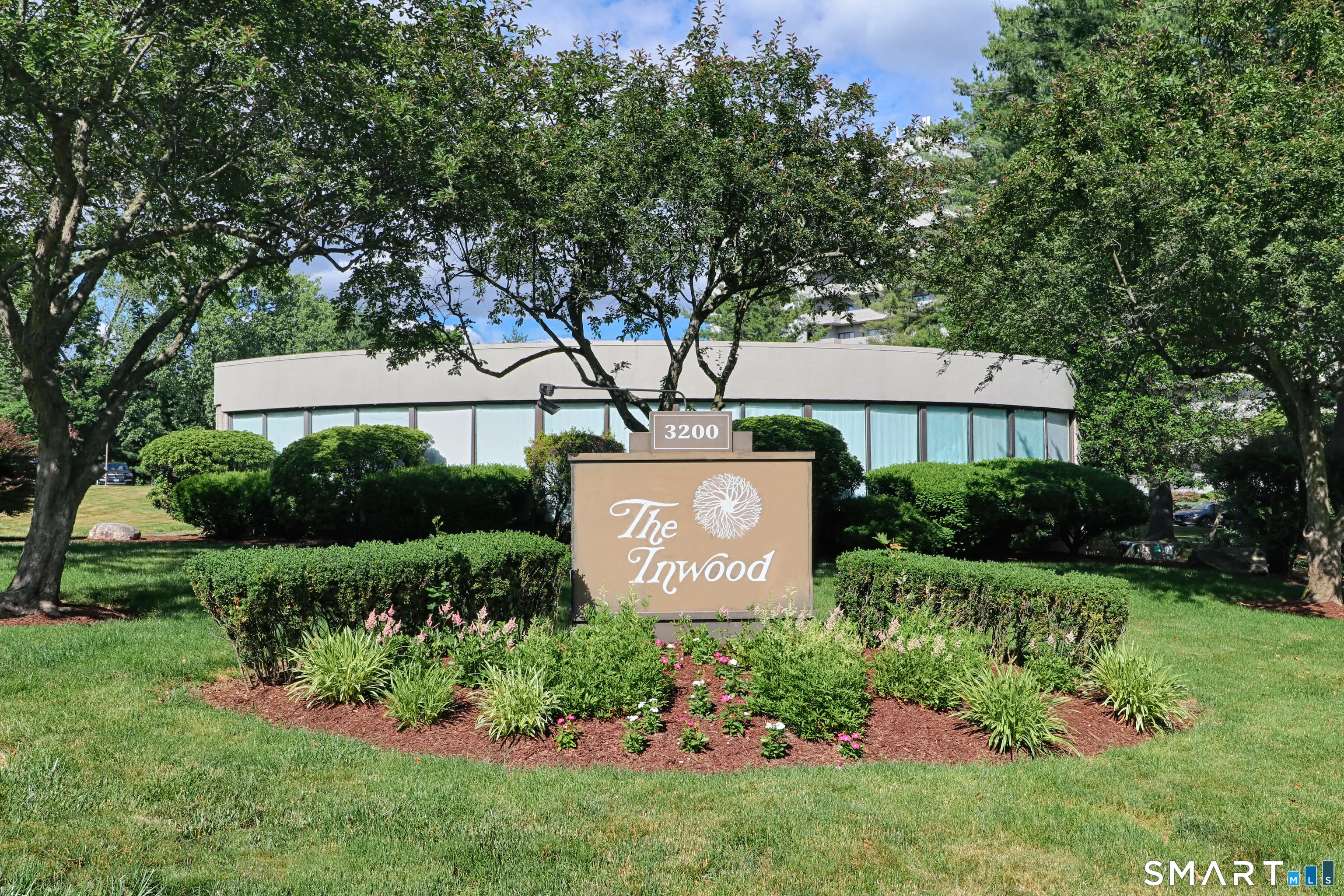 3200 Park Avenue 9d1, Bridgeport