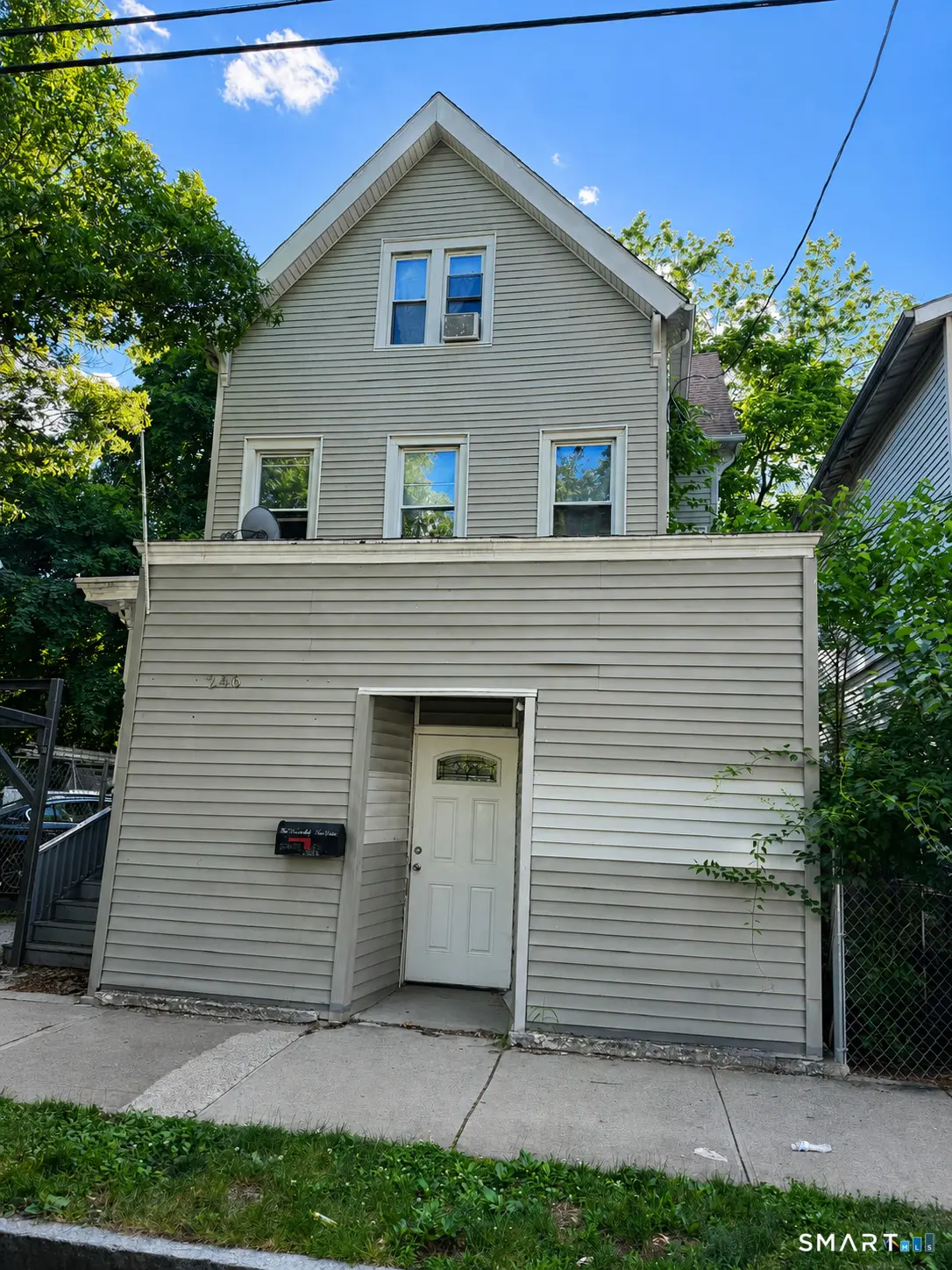 246 Newhall Street, New Haven