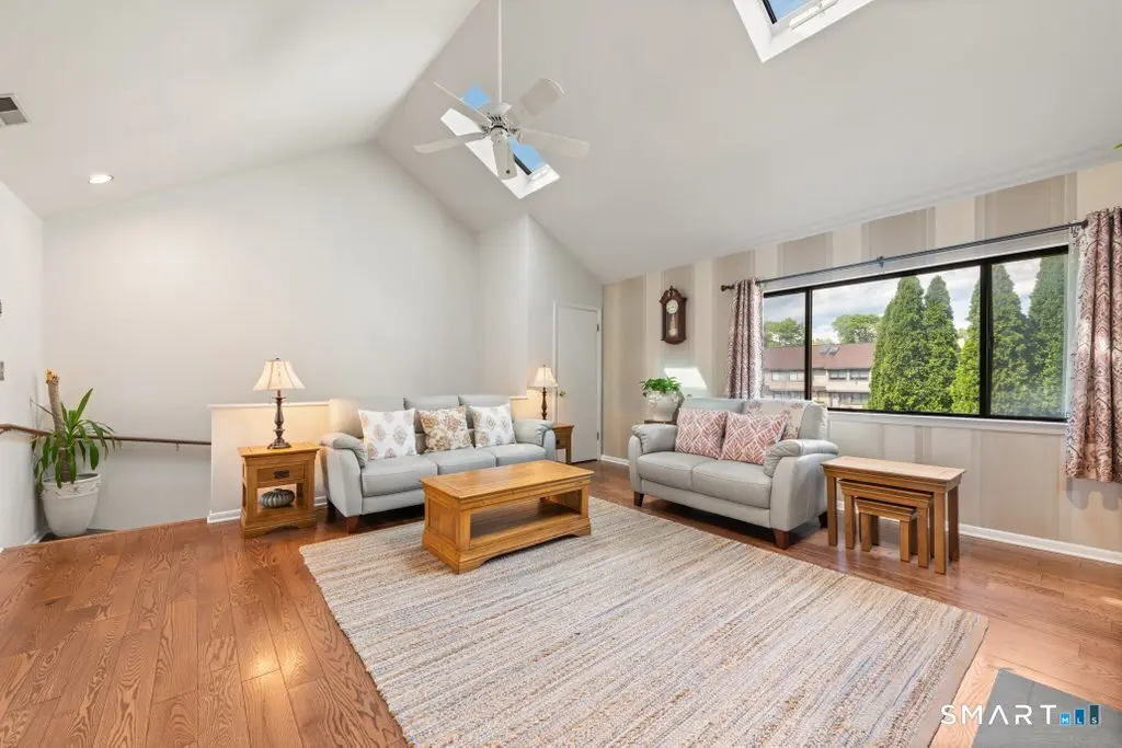 2289 Bedford Street G2, Stamford