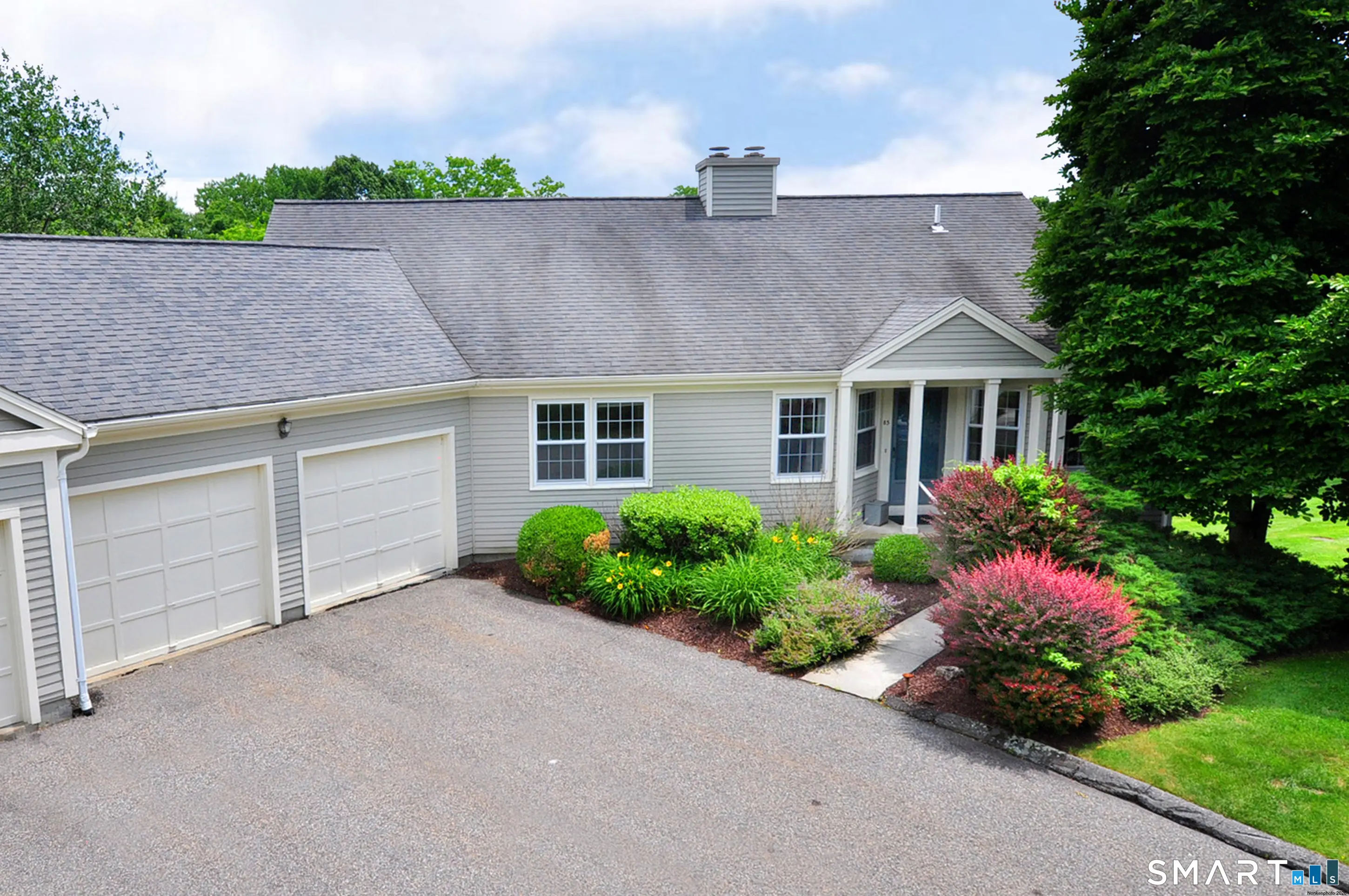 85 Litchfield Ponds Drive 85, Litchfield