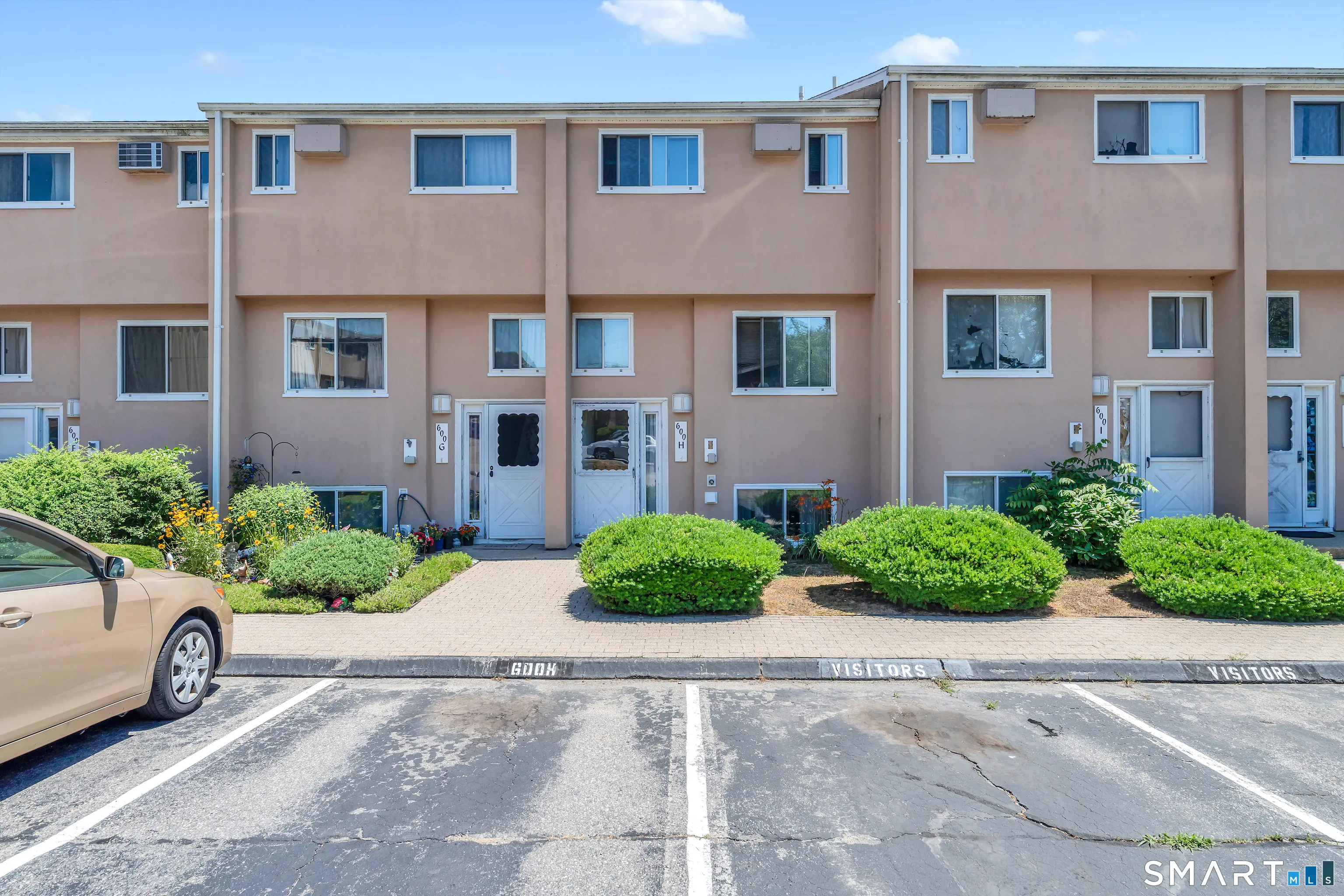 600 Shennecossett Road H, Groton