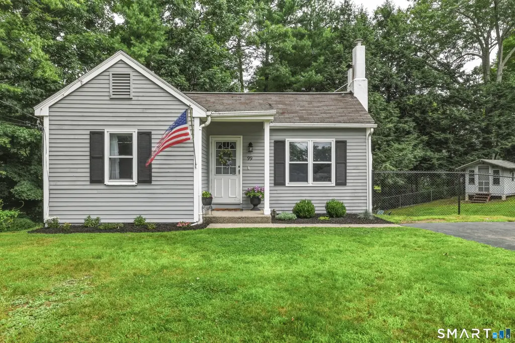 99 South Prospect Street, Putnam